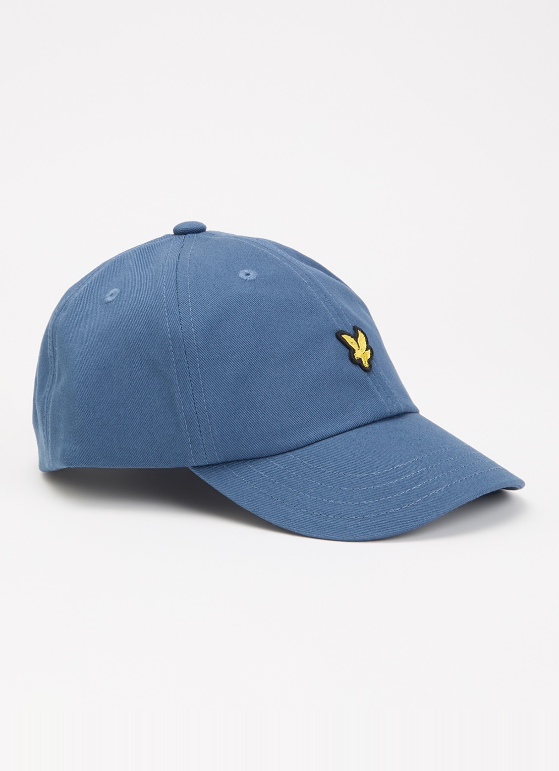 Lyle & Scott Pet met logoborduring - voorkant 2 okergeel
