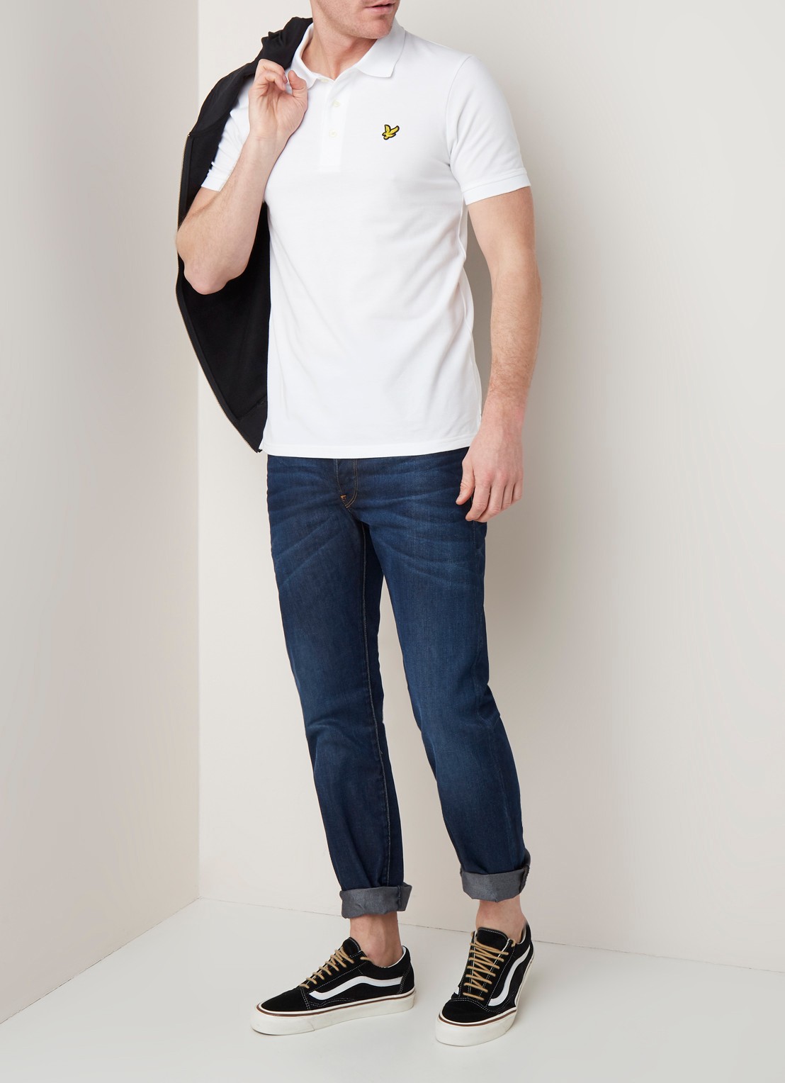 Lyle & Scott Slim fit polo van piqué katoen met logo - voorkant 4 wit