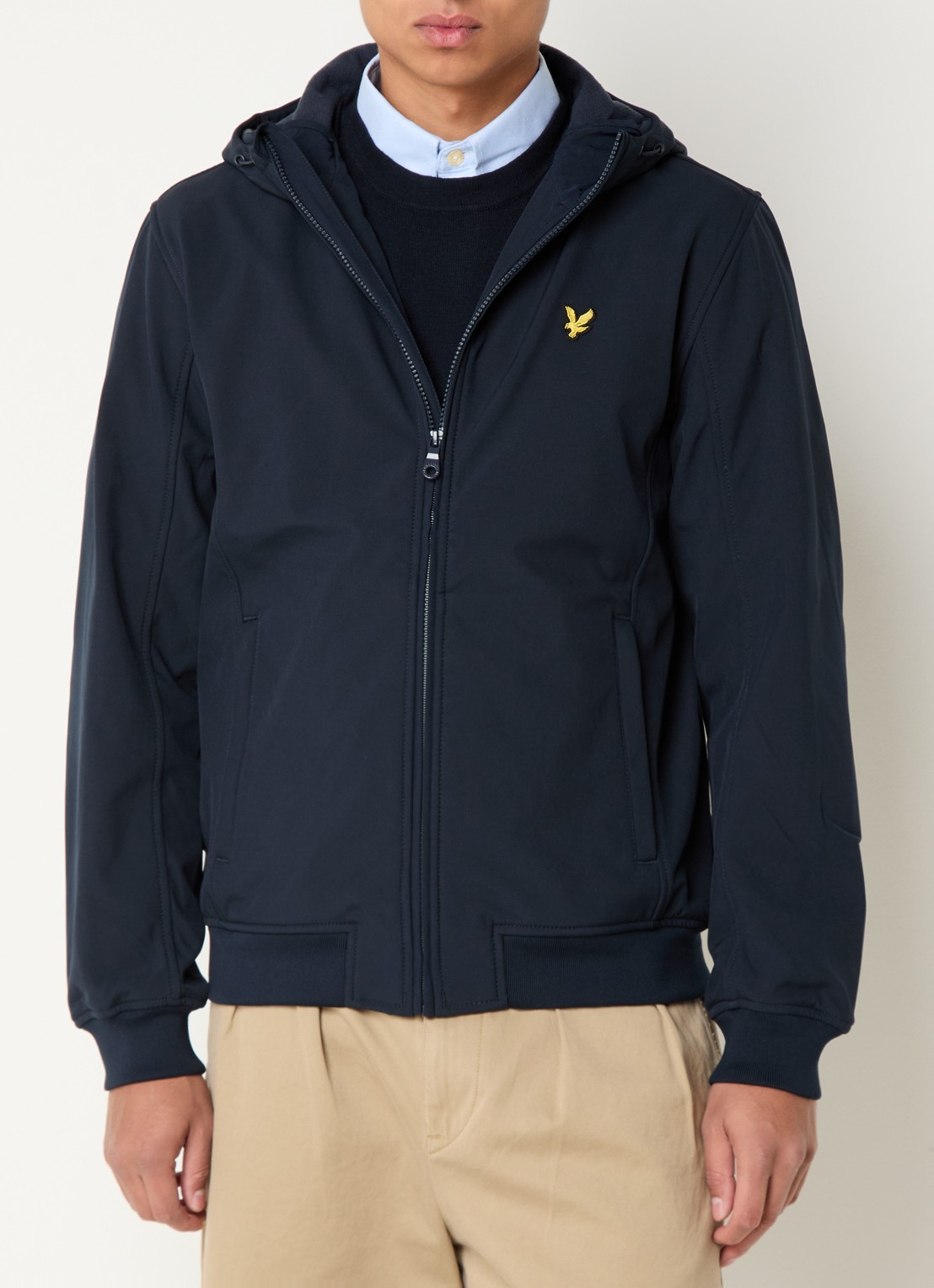 Lyle & Scott Softshell jack met capuchon en ritszakken - detail 4 donkerblauw