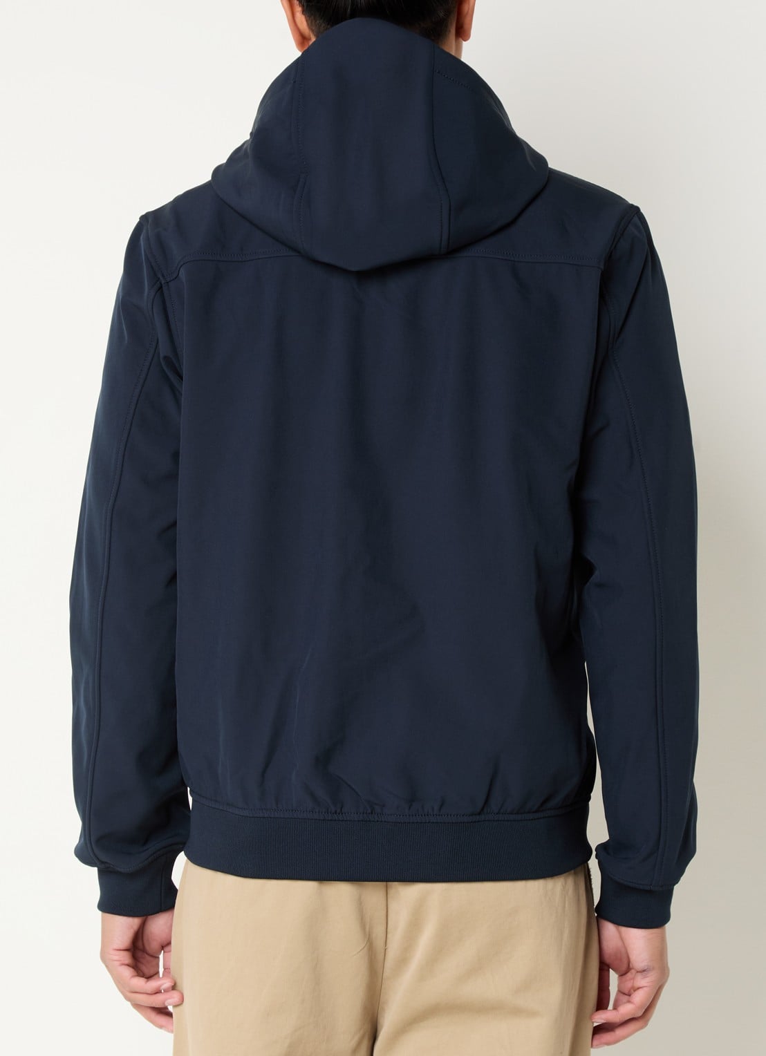 Lyle & Scott Softshell jack met capuchon en ritszakken - achterkant donkerblauw