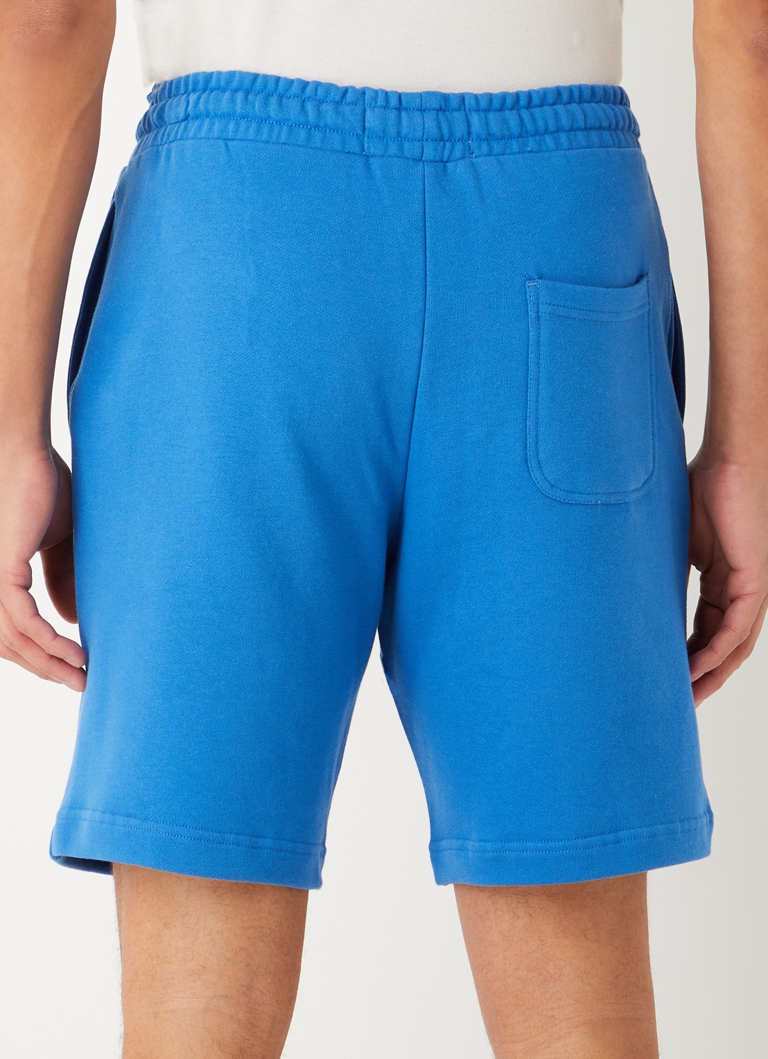 Lyle & Scott Straight fit korte joggingbroek van  katoen met logo  - achterkant blauw
