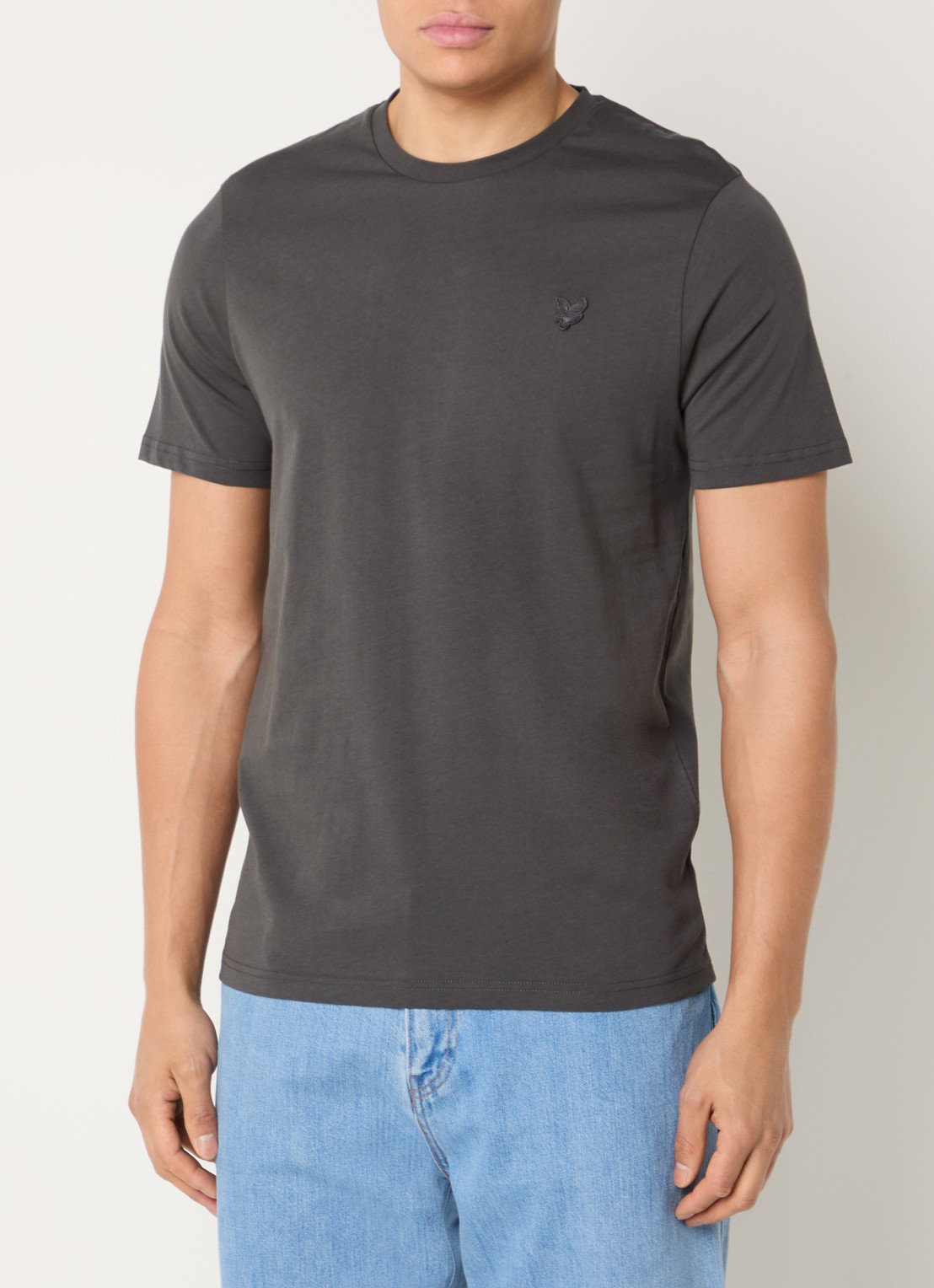 Lyle & Scott Superfine T-shirt met logoborduring - detail 4 antraciet