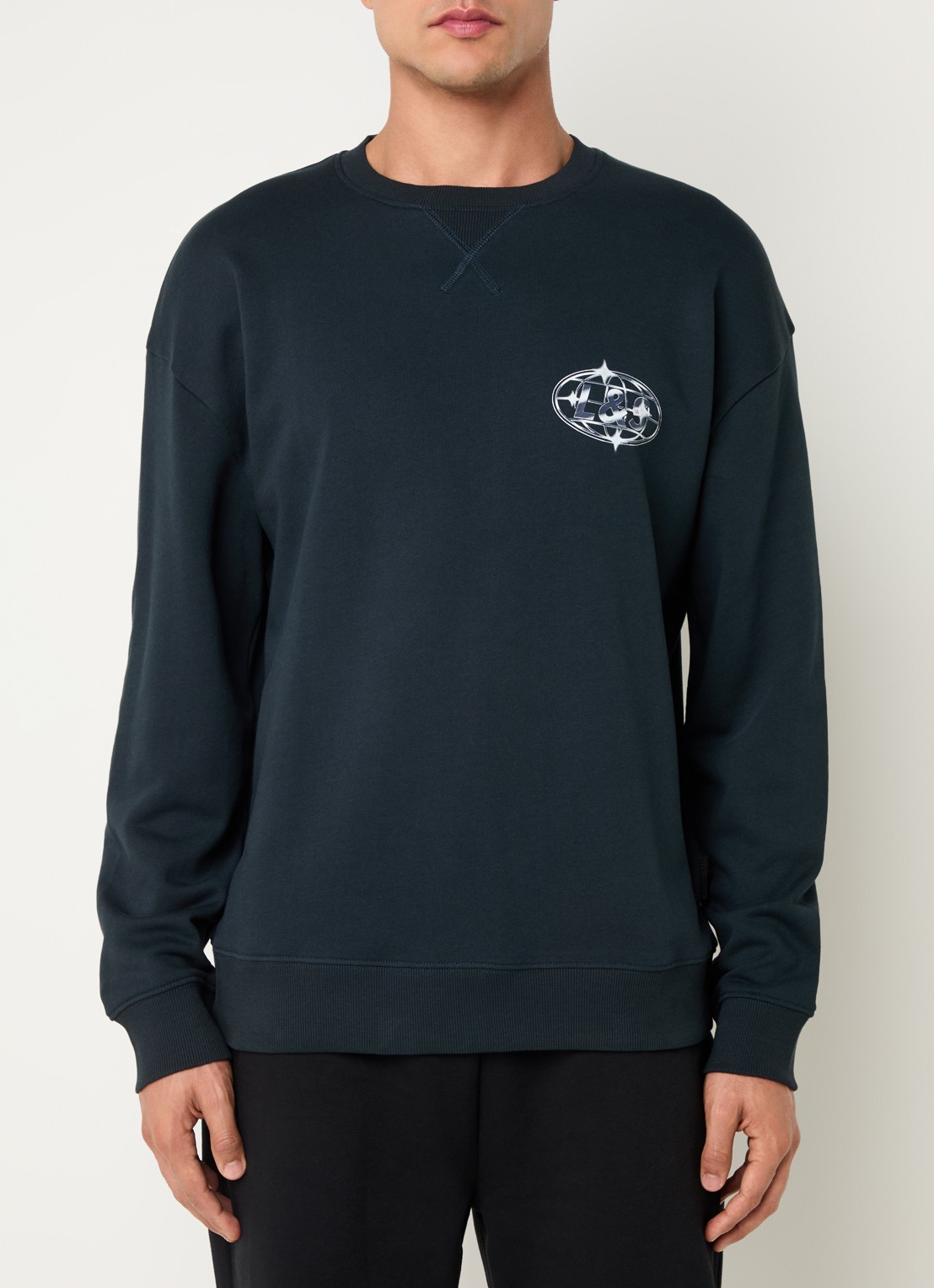 Lyle & Scott Sweater met logo- en backprint - achterkant 3 donkerblauw