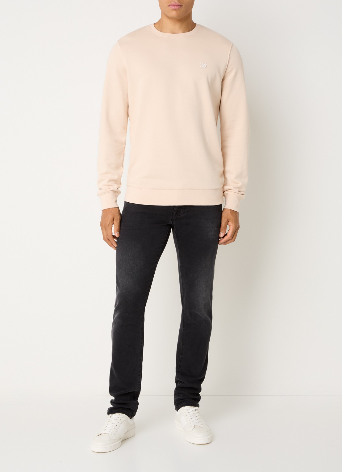 Lyle & Scott Sweater met logo - voorkant 4 creme