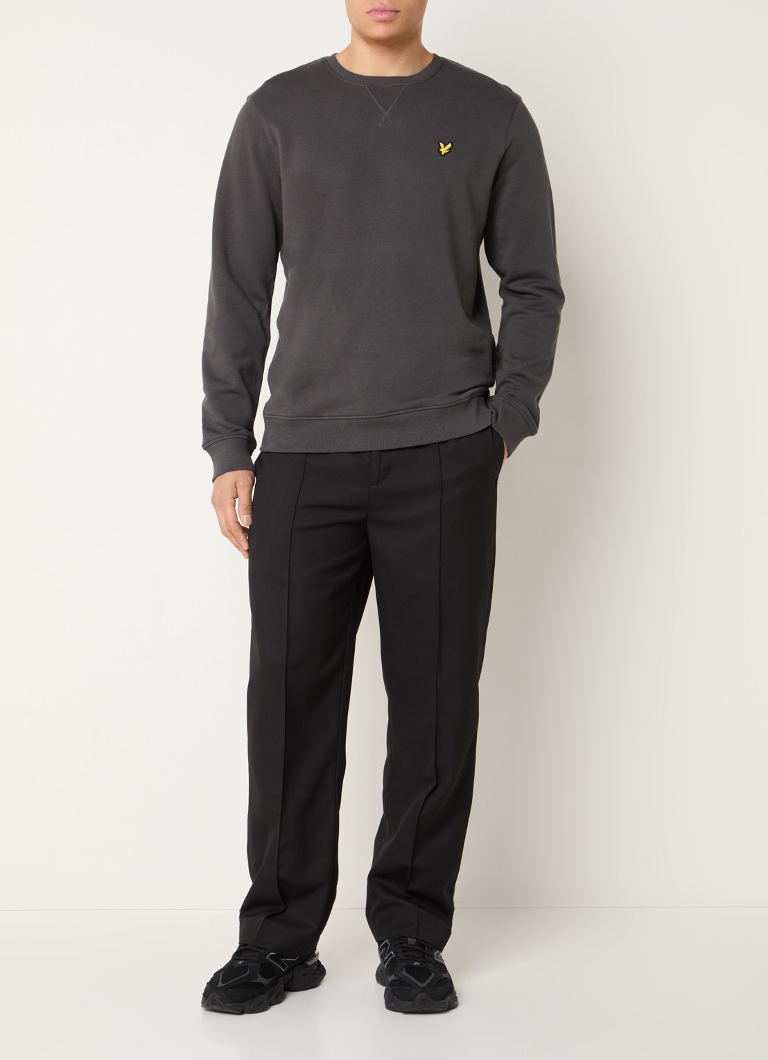 Lyle & Scott Sweater van katoen met logoborduring - voorkant 4 antraciet