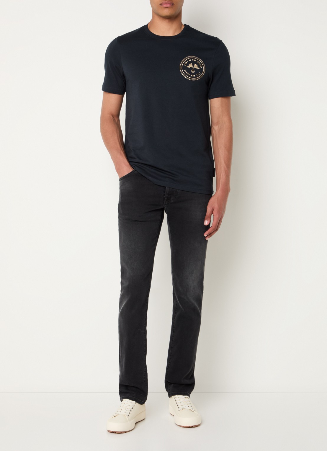 Lyle & Scott T-shirt met front- en backprint - voorkant 2 donkerblauw