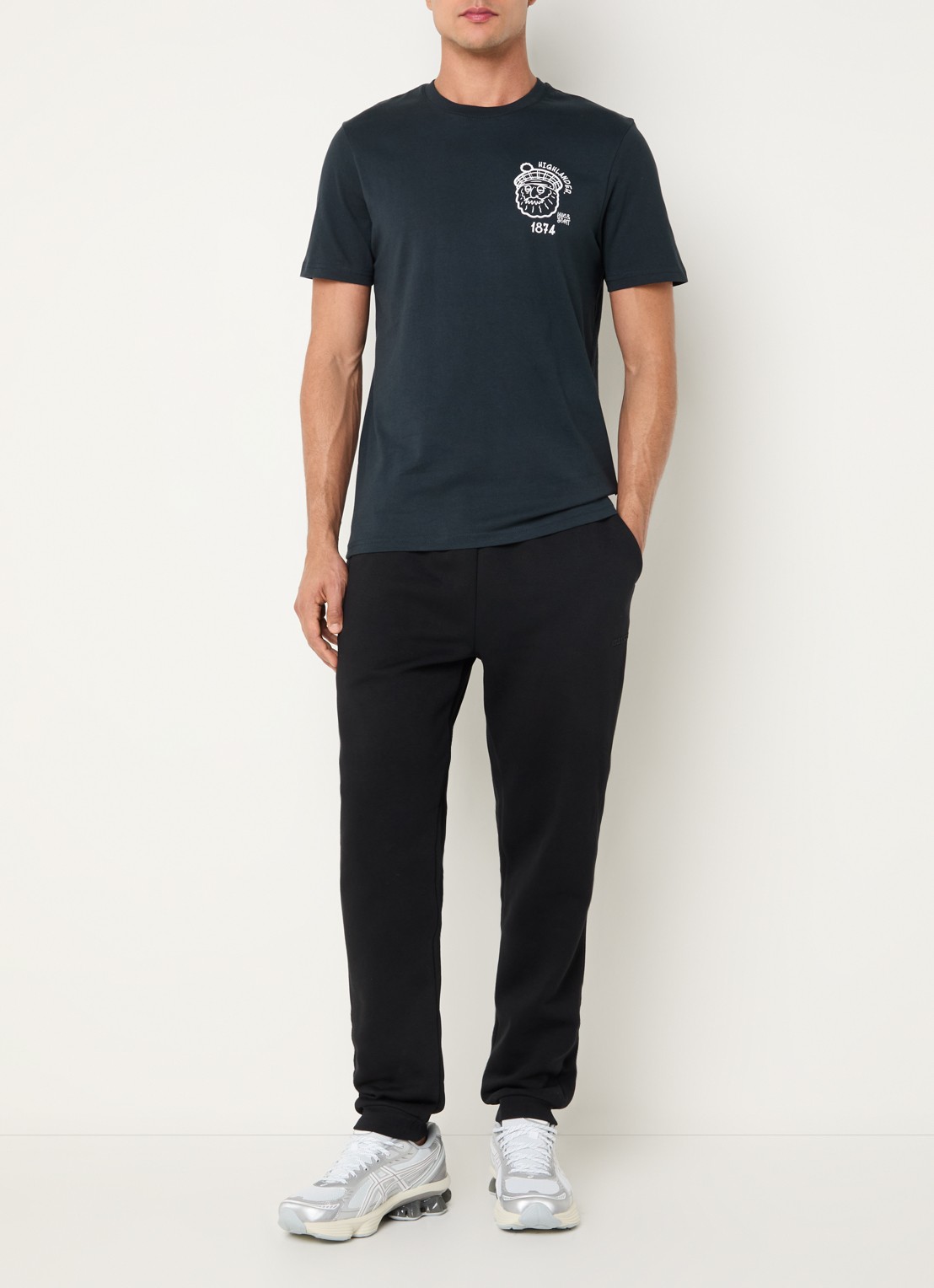 Lyle & Scott T-shirt met front- en backprint - voorkant 3 zwart