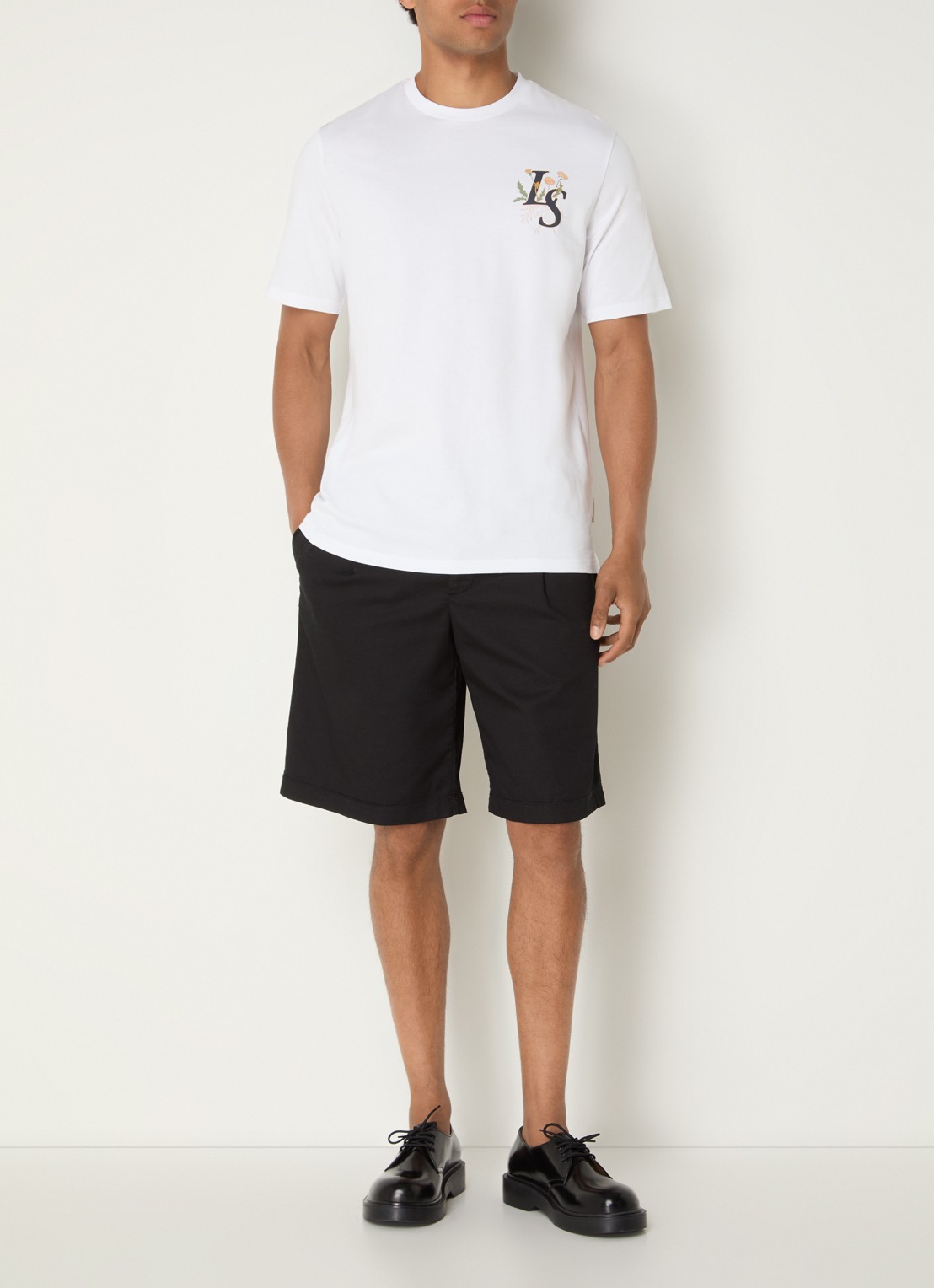 Lyle & Scott T-shirt met logo- en backprint - voorkant 3 wit