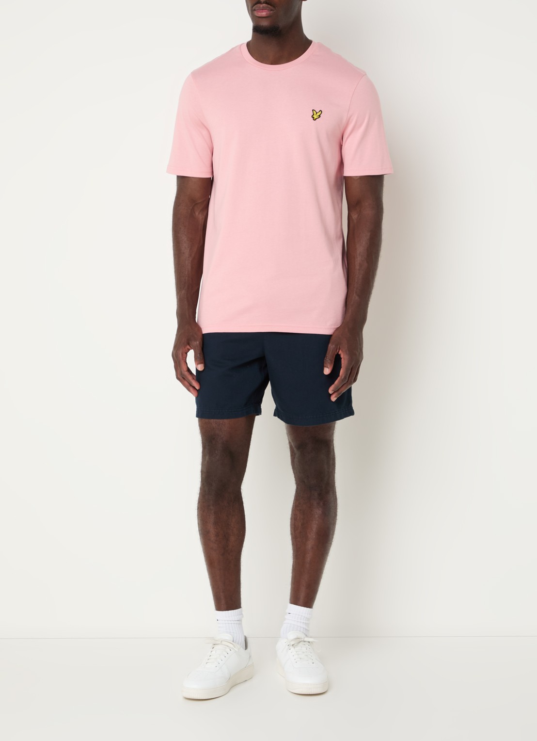 Lyle & Scott T-shirt met logo - voorkant 3 zalmroze