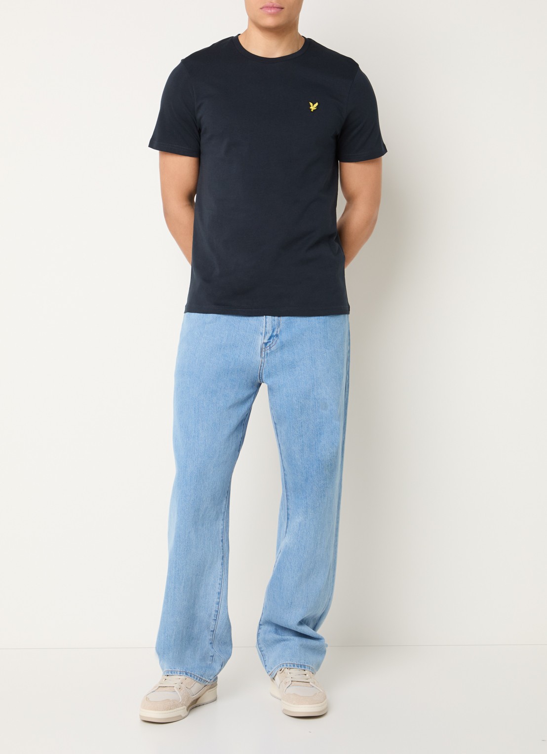 Lyle & Scott T-shirt met logo - voorkant 4 donkerblauw