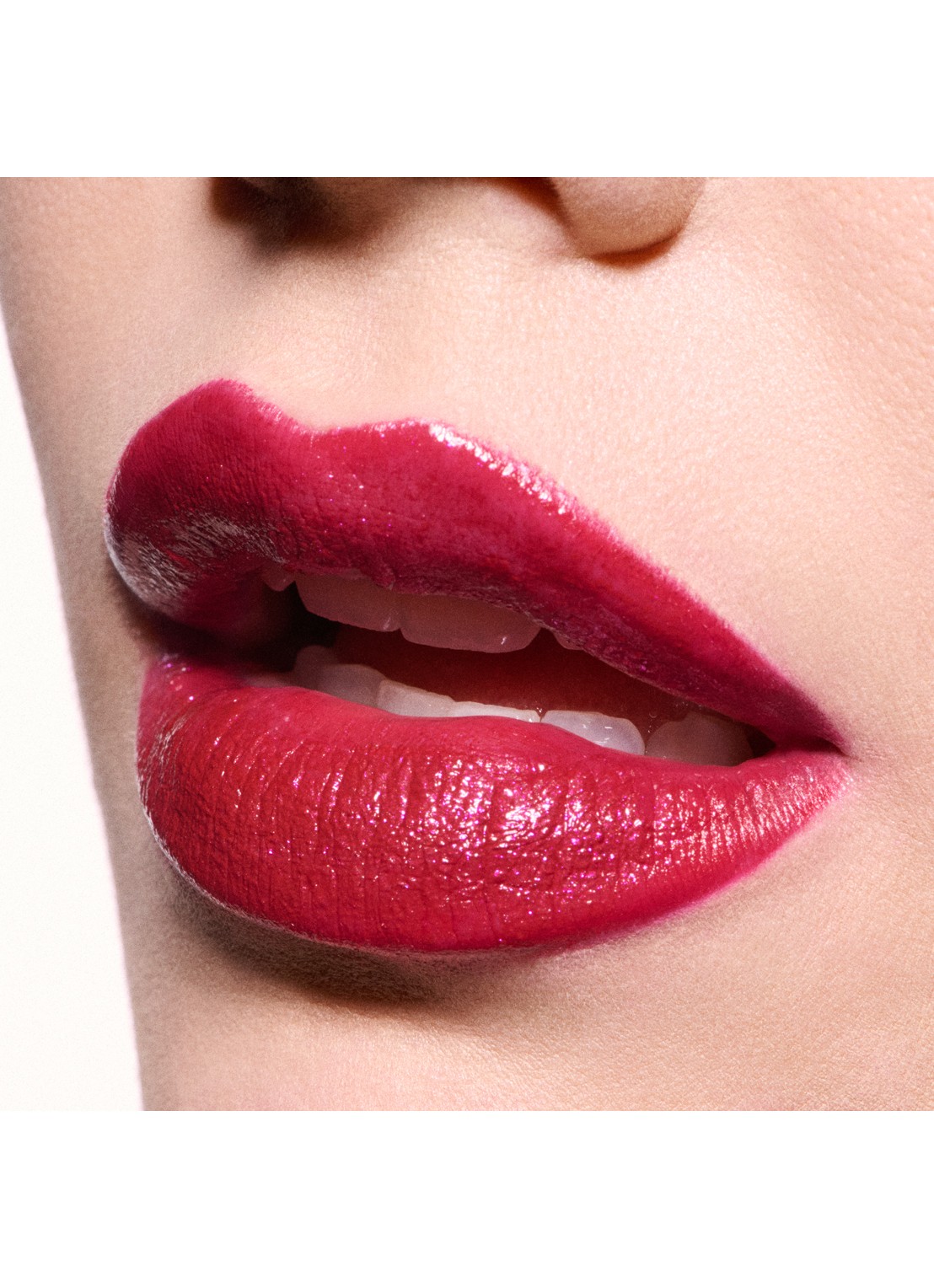 M·A·C Dazzlelips Crayon lippotlood - detail 4 red halo