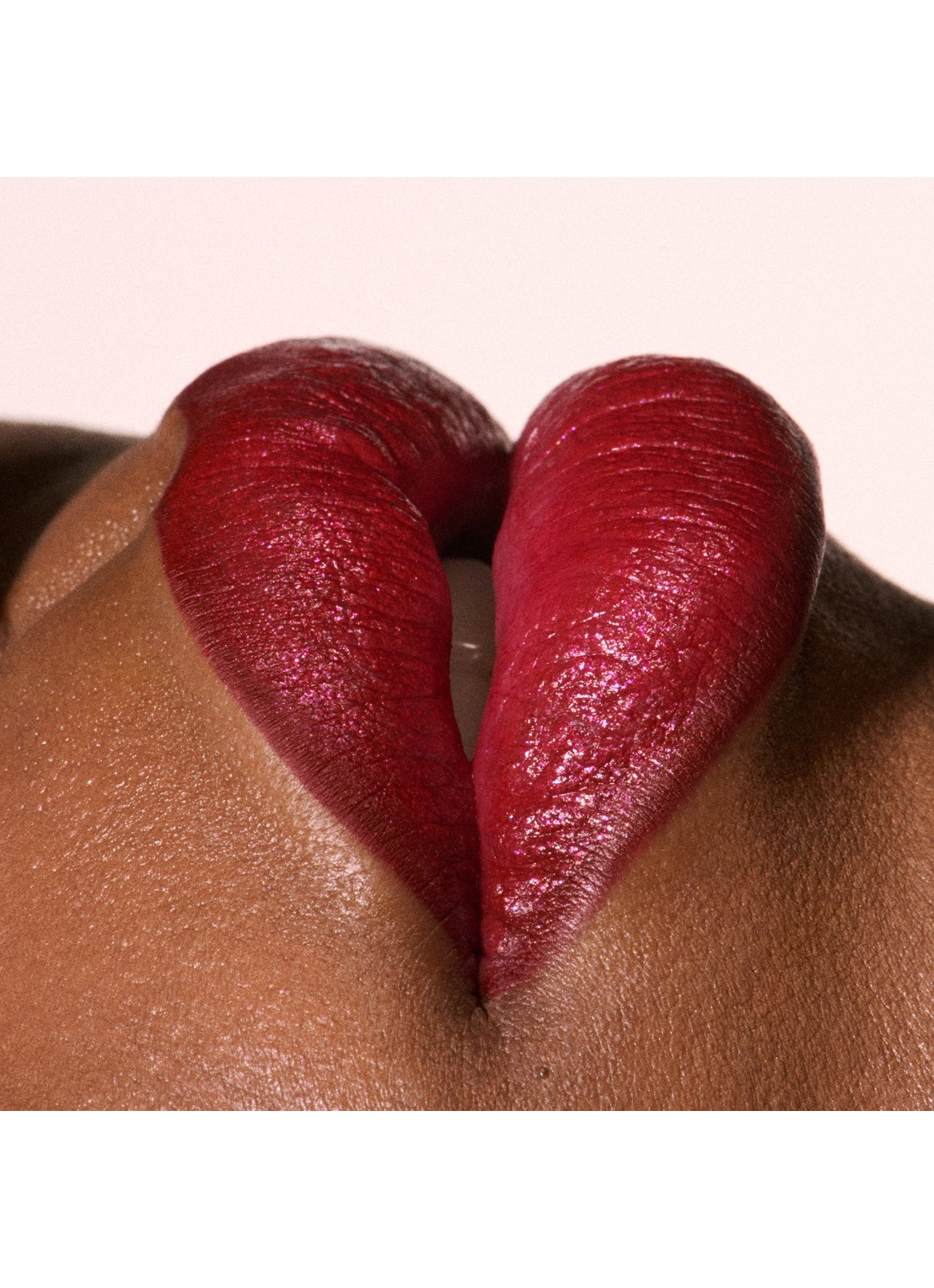 M·A·C Dazzlelips Crayon lippotlood - detail 5 red halo