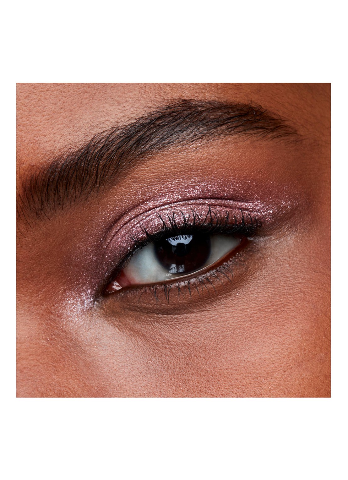 M·A·C Dazzleshadow Liquid - vloeibare oogschaduw - detail 7 love yourself