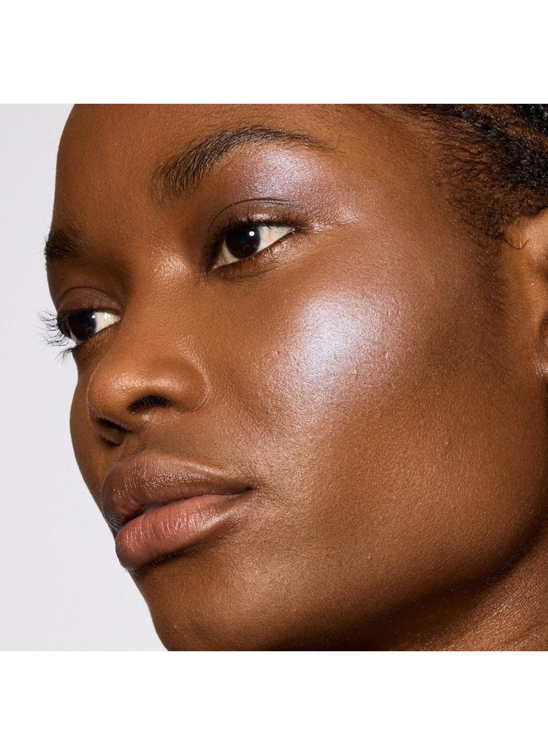 M·A·C Glow Play Bouncy Highlighter - highlighter - achterkant 3 wind chill