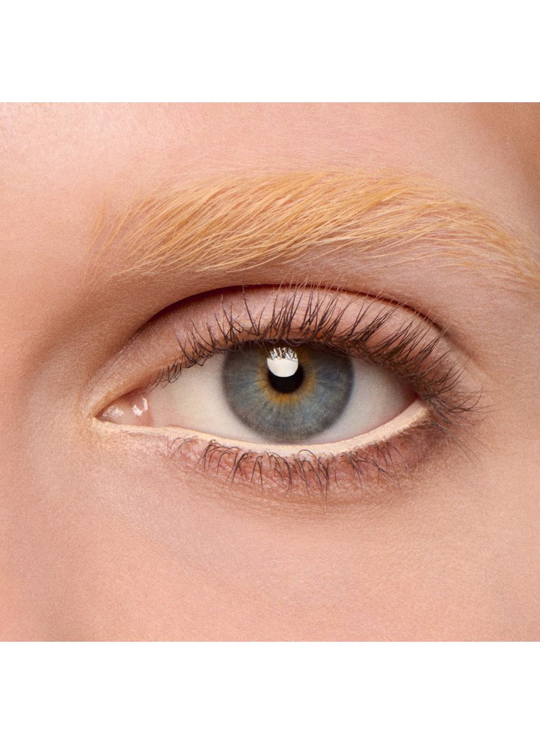 M·A·C Kajal Longwear Smoky Eye Liner - oogpotlood - achterkant ecru
