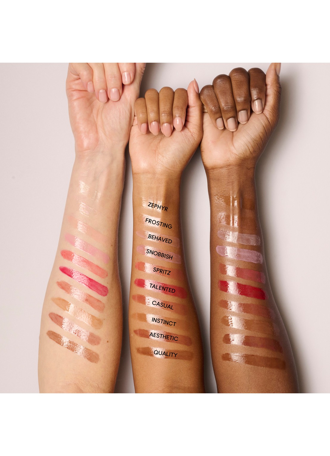 M·A·C Lipglass Air Mini Gloss - detail 4 aesthetic