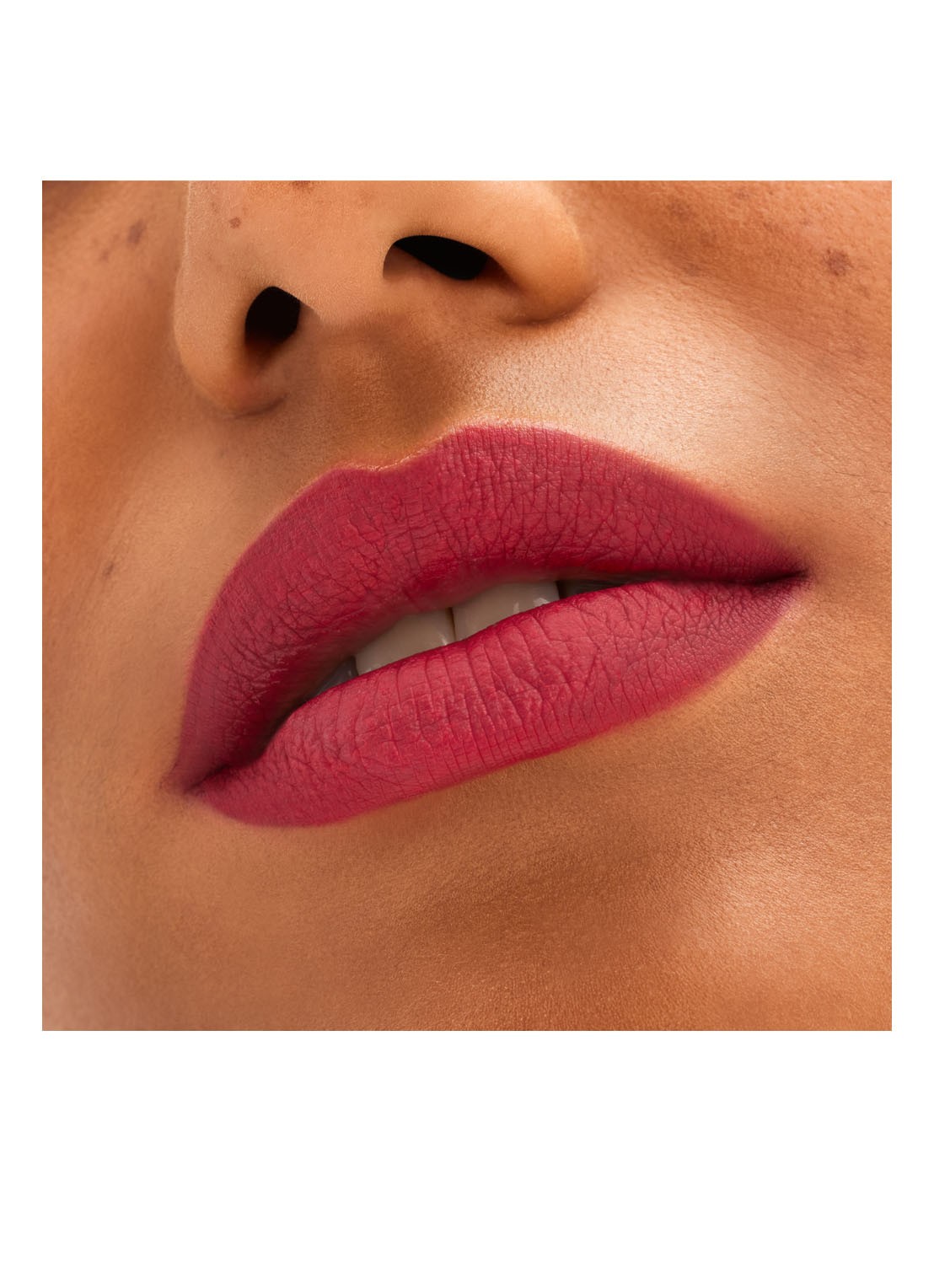 M·A·C Locked Kiss - lipstick  - detail 3 taboo