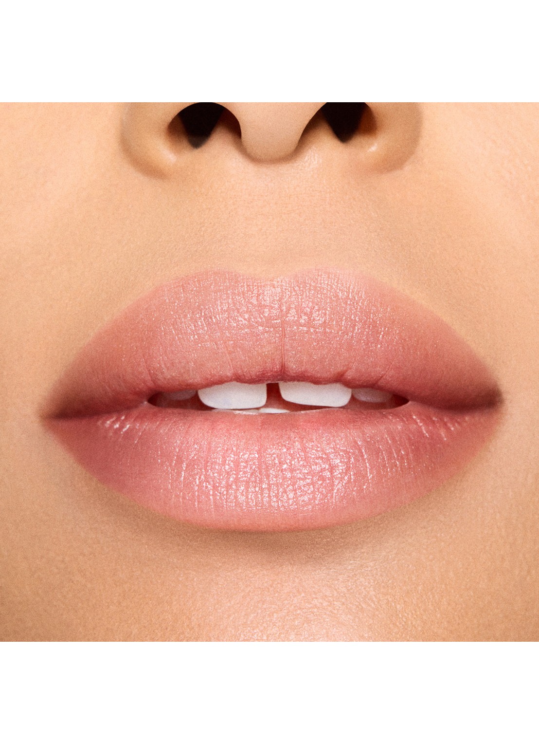 M·A·C Lustreglass Sheer-Shine Lipstick - lipstick - detail 6 sunny vanilla