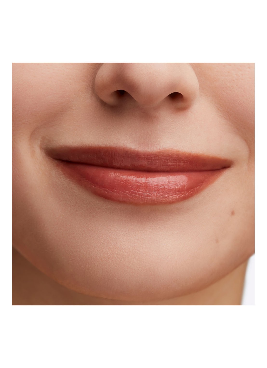 M·A·C Lustreglass Sheer-Shine Lipstick - detail 5 posh pit