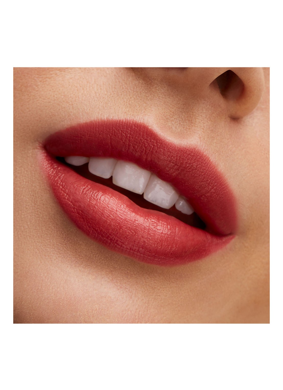 M·A·C Lustreglass Sheer-Shine Lipstick - detail 3 business casual