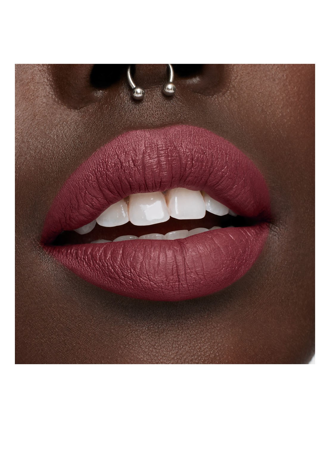 M·A·C M-A-Cximal Silky Matte Lipstick - detail 5 42 viva empowered