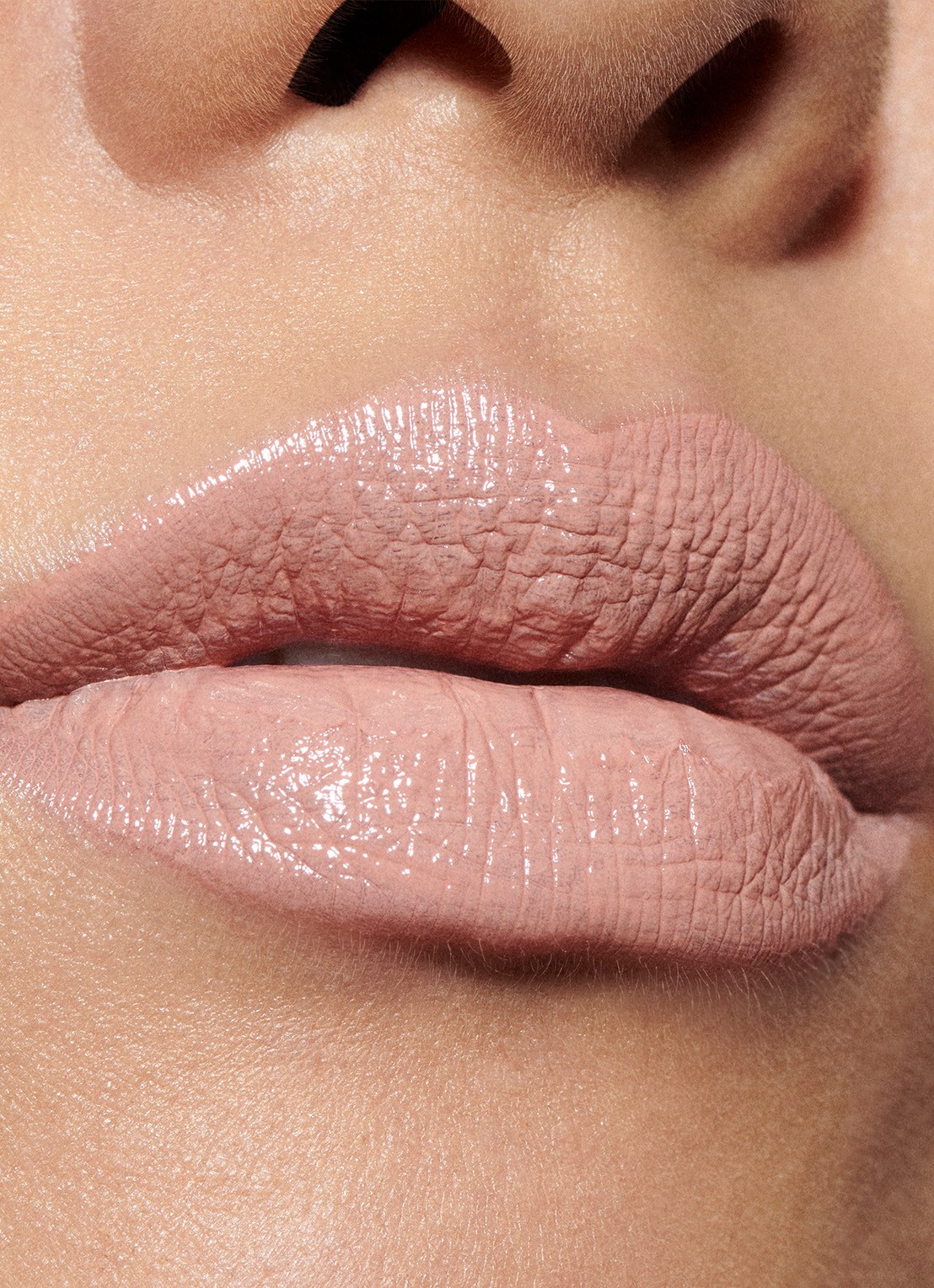 M.A.C Macximal Sleek Satin Lipstick - detail 4 fleshpot