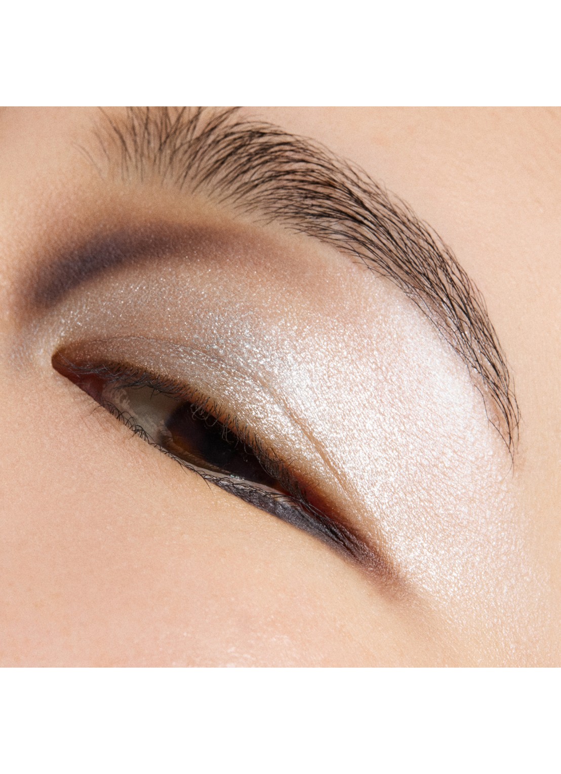 M·A·C Metallic Single Eye Shadow Compact - losse oogschaduw - detail 5 discotheque