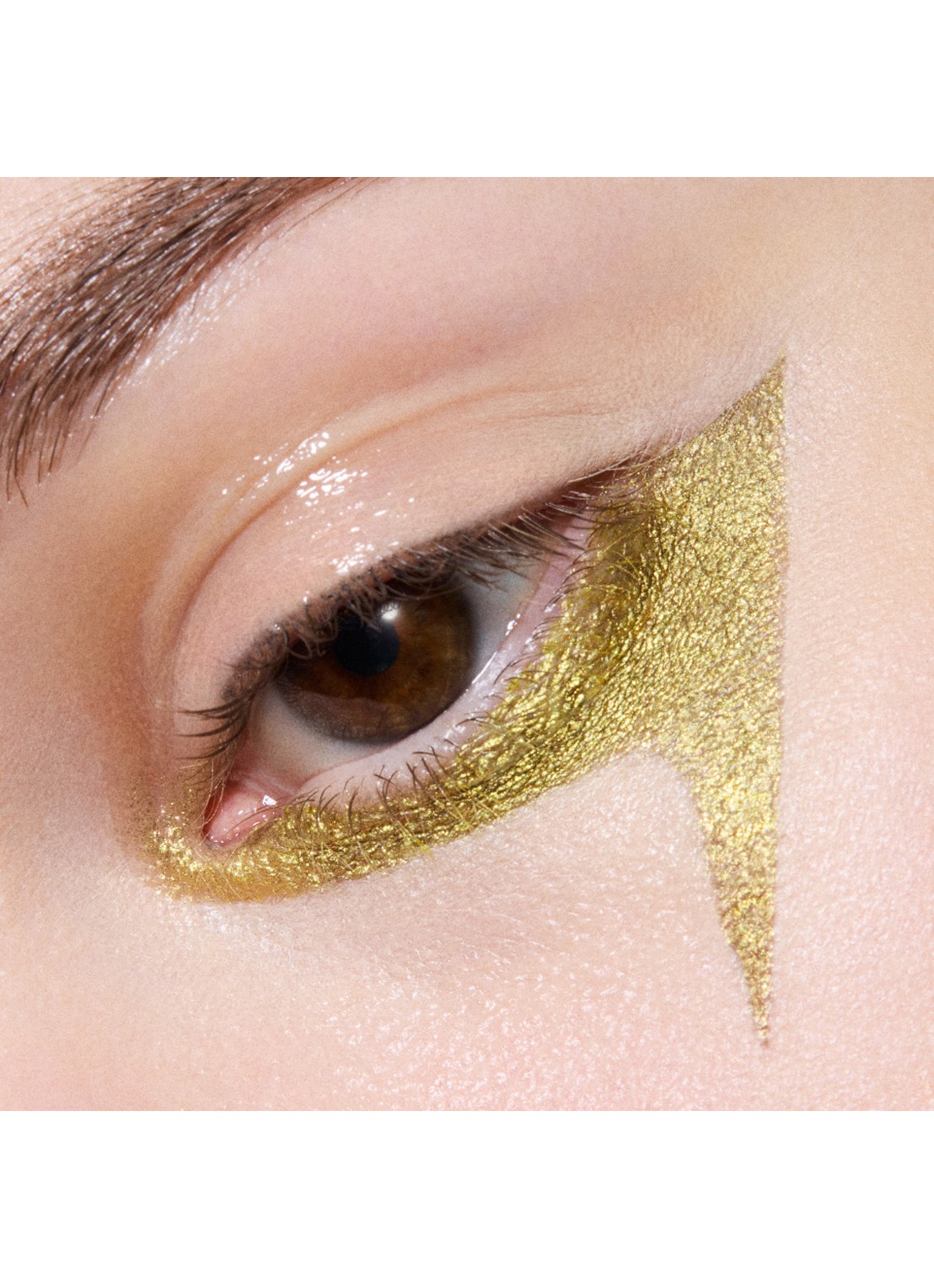 M·A·C Metallic Single Eye Shadow Compact - losse oogschaduw - detail 5 joie de glitz