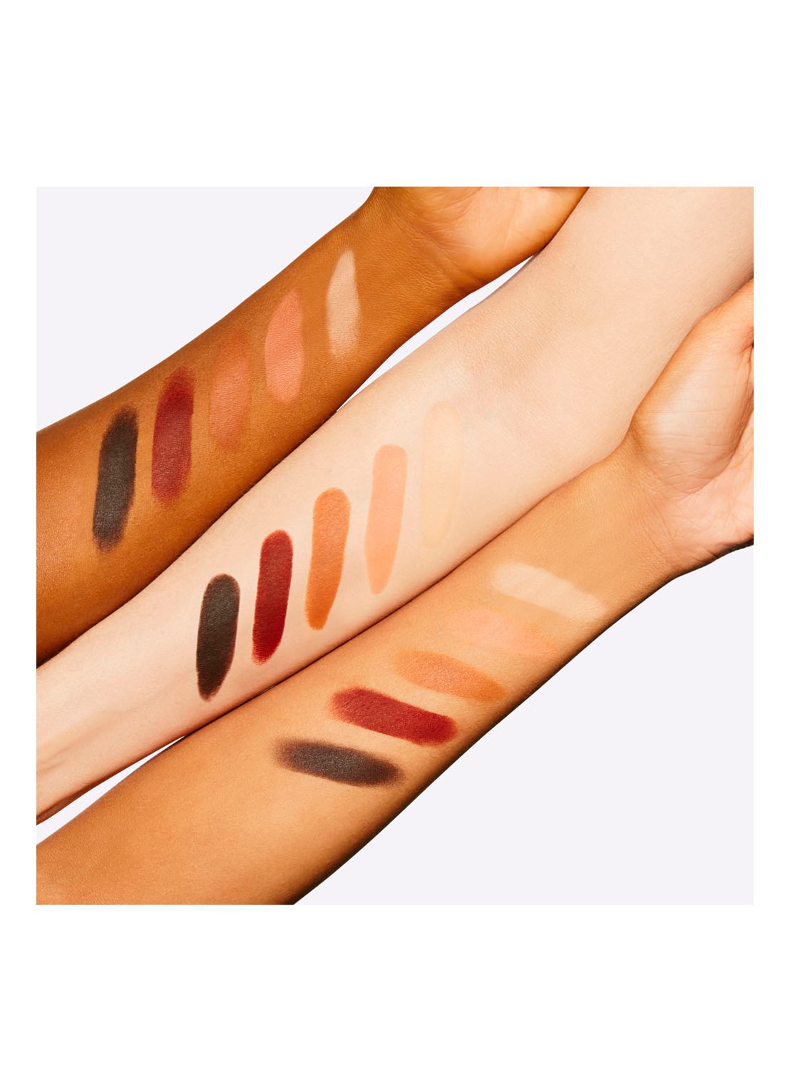 M·A·C Powder Kiss Eyeshadow - oogschaduw - detail 3 best of me