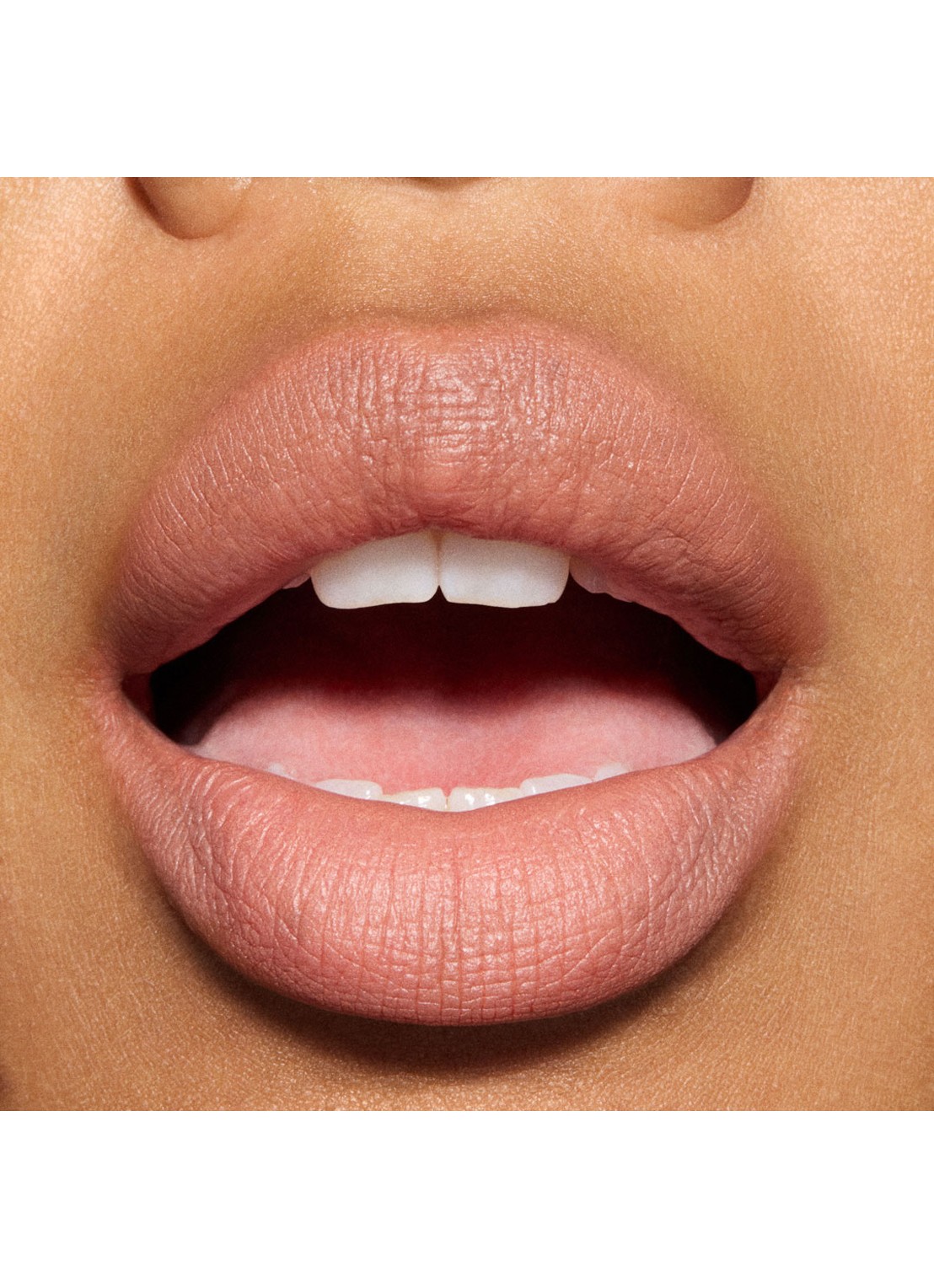 M·A·C Powder Kiss Hazy Matte Lipstick - detail 5 off the market