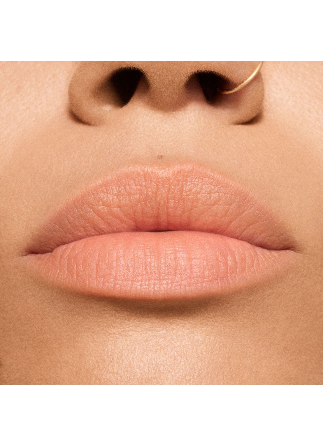 M·A·C Powder Kiss Hazy Matte Lipstick - detail 4 ready to mingle