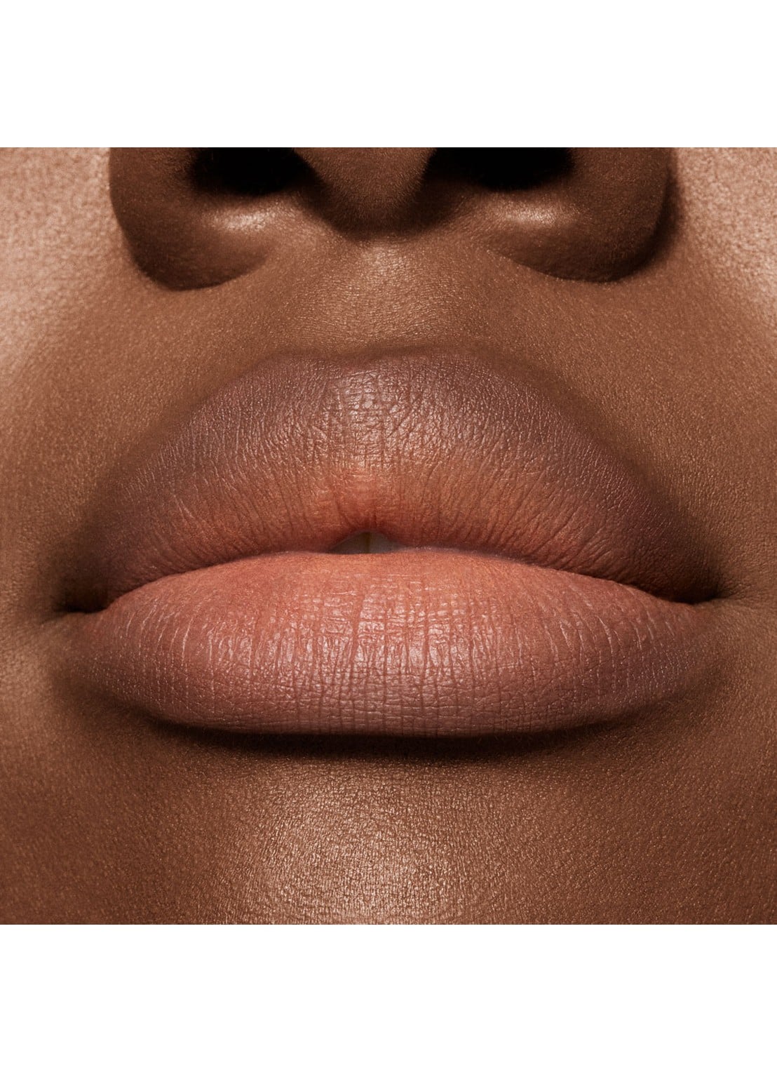 M·A·C Powder Kiss Hazy Matte Lipstick - detail 5 ready to mingle