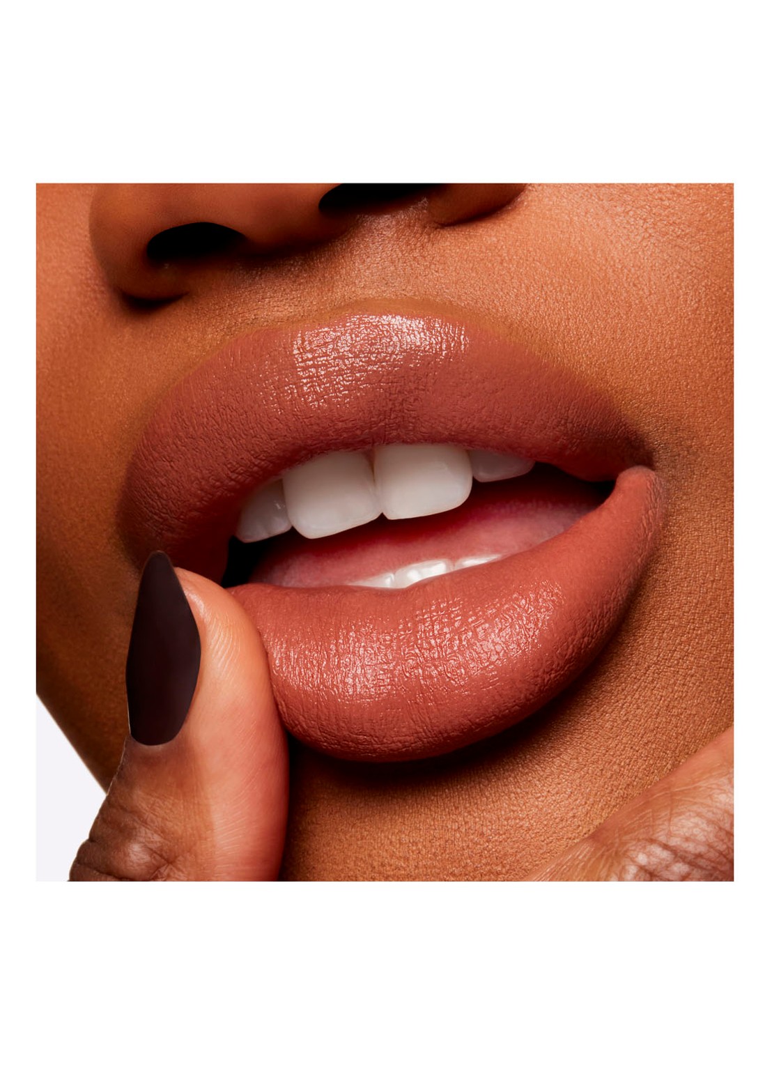 M·A·C Powder Kiss Velvet Blur Slim Stick - lipstick - detail 5 spice world