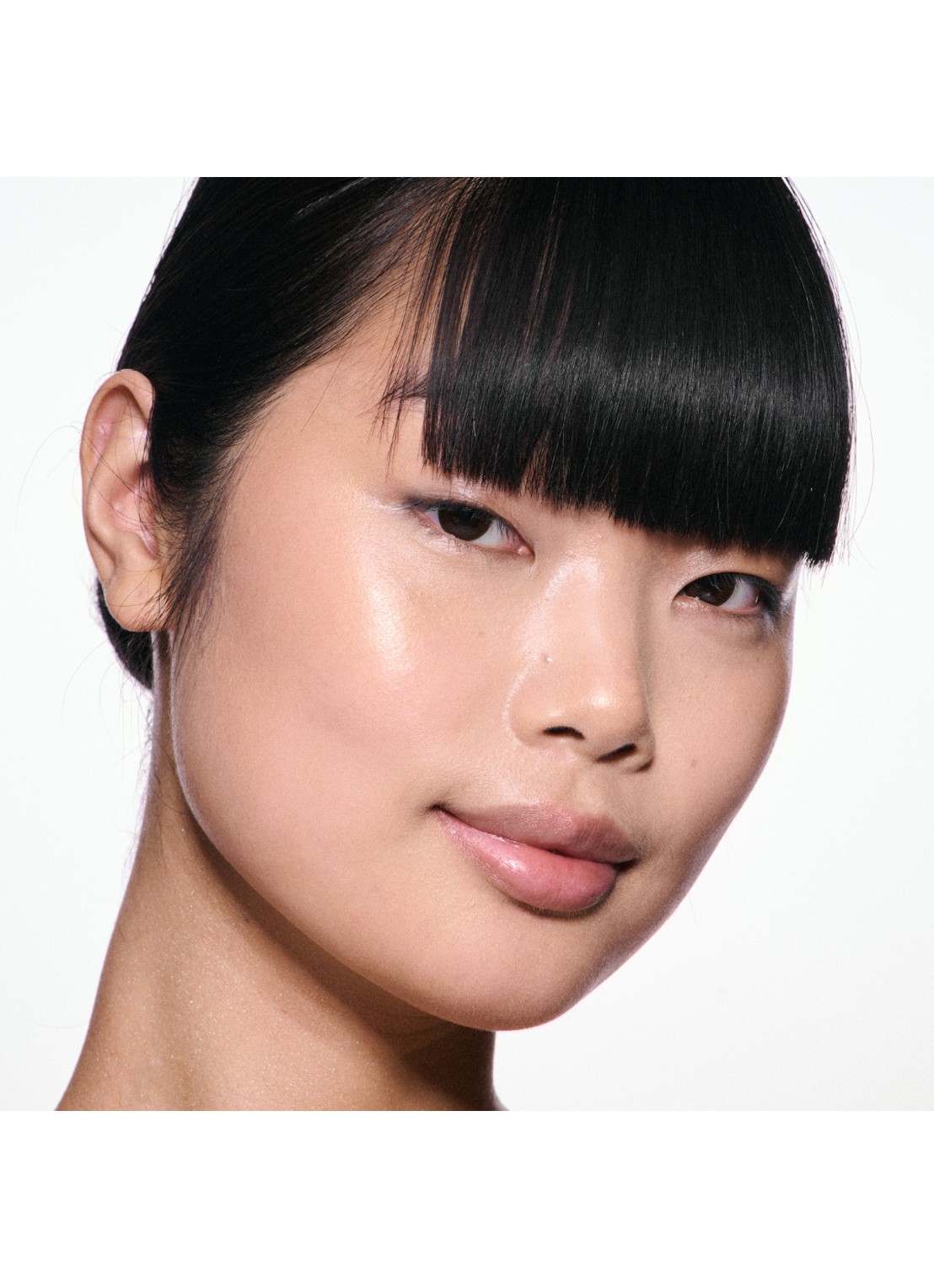 M·A·C Skinfinish Lightstruck Liquid Highlighter - detail 5 extra ordinary