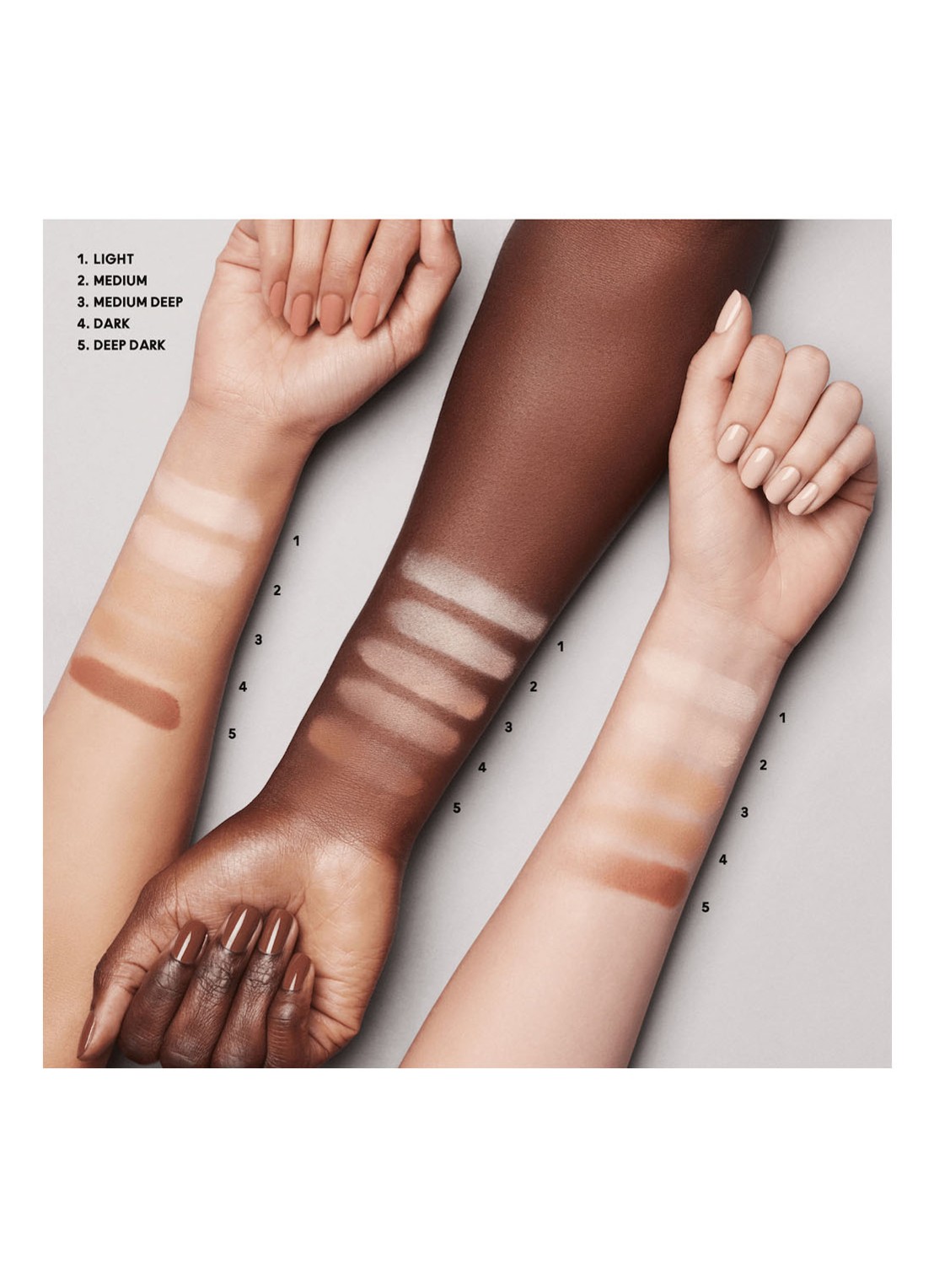 M·A·C Studio Fix Pro Set + Blur Weightless Loose Powder - losse poeder - detail 3 deep dark