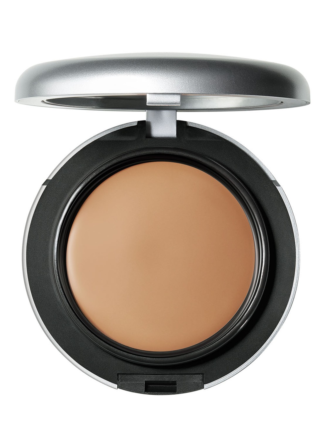 M·A·C Studio Fix Tech Cream-to-Powder Foundation - detail 2 nc15