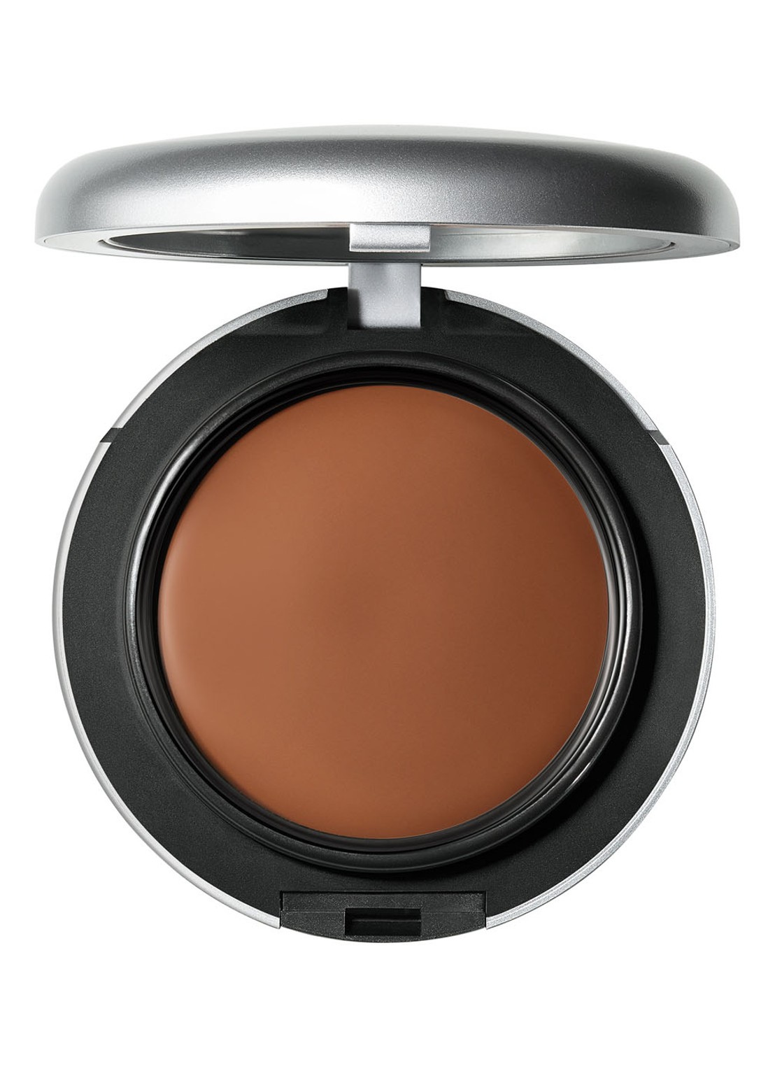 M·A·C Studio Fix Tech Cream-to-Powder Foundation - detail 4 nw20