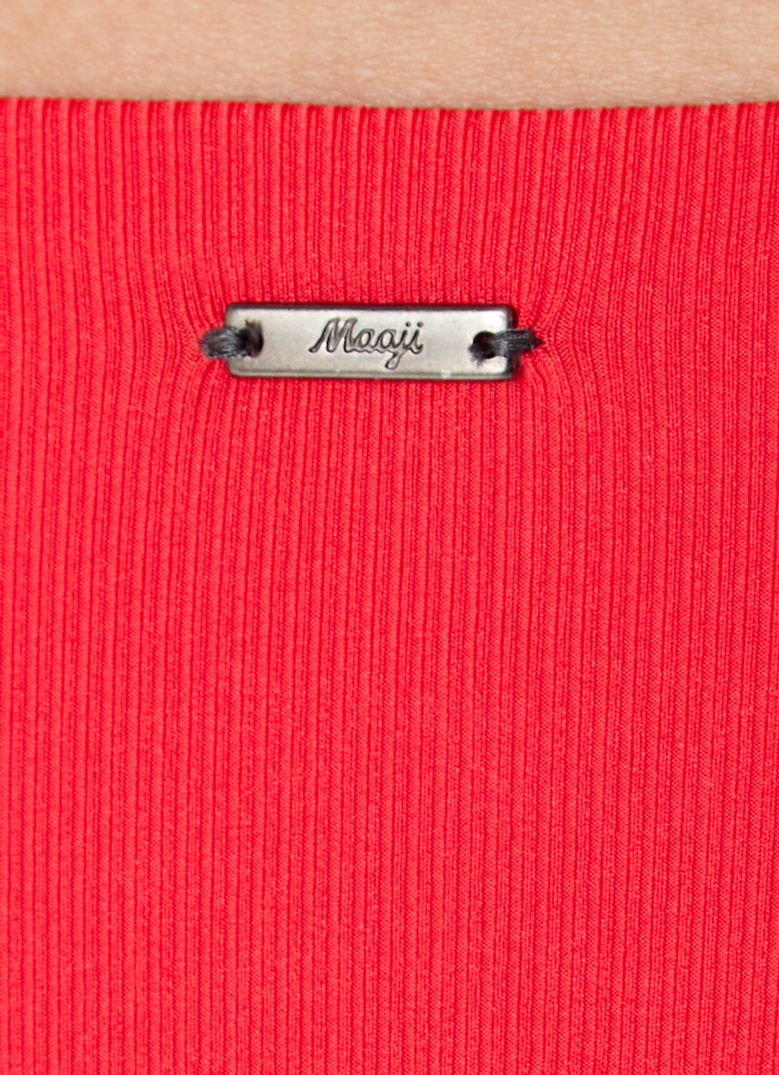 MAAJI Red Camelia Sunning reversible bikinislip - detail 2 rood