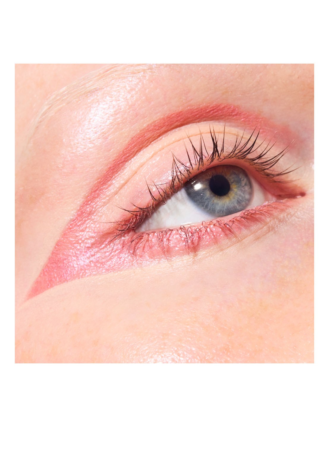 M·A·C Colour Excess Gel Pencil Eye Liner - oogpotlood - detail 2 strawberry milk