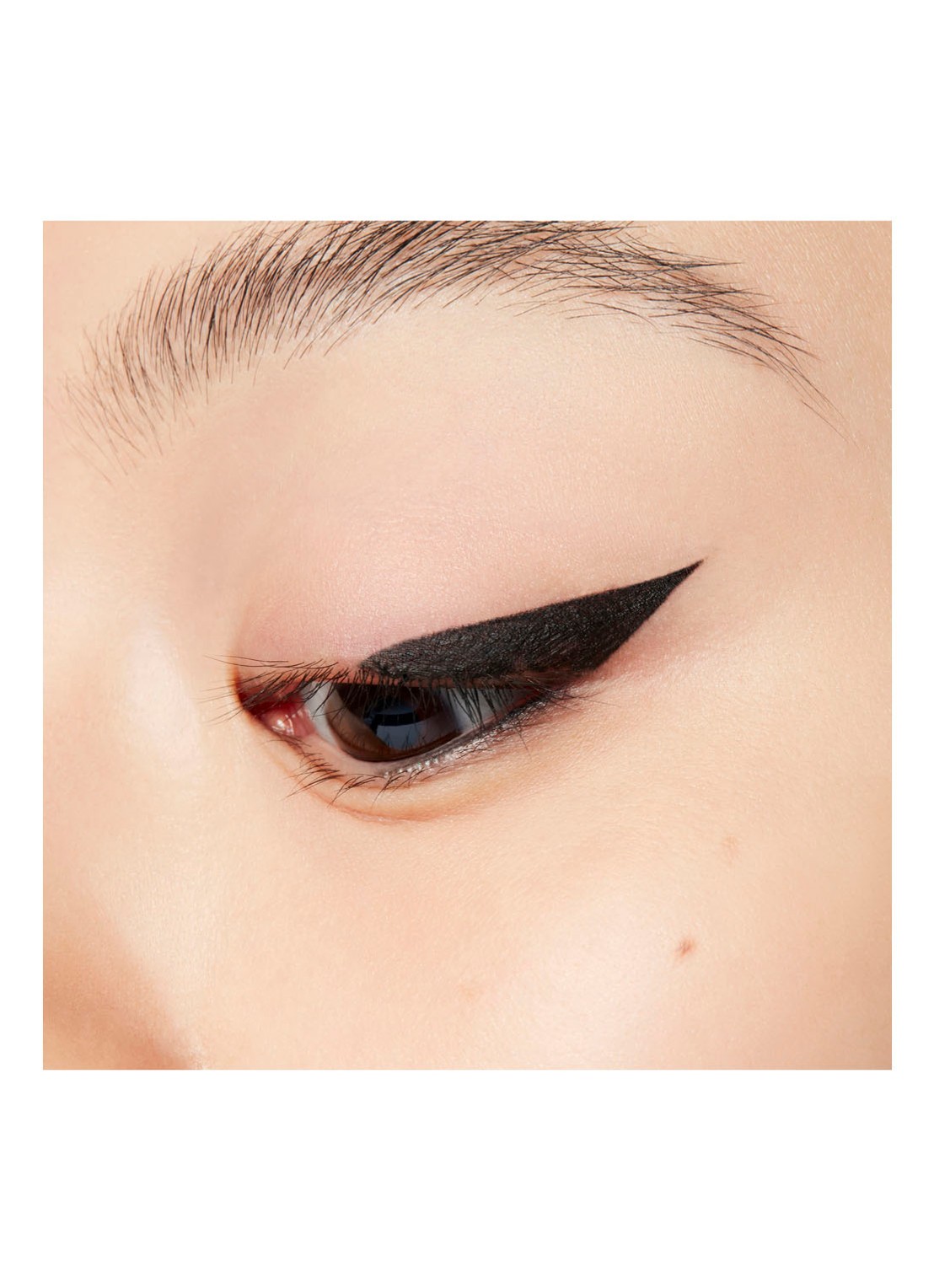 M·A·C Colour Excess Gel Pencil - oogpotlood - detail 6 glide or die