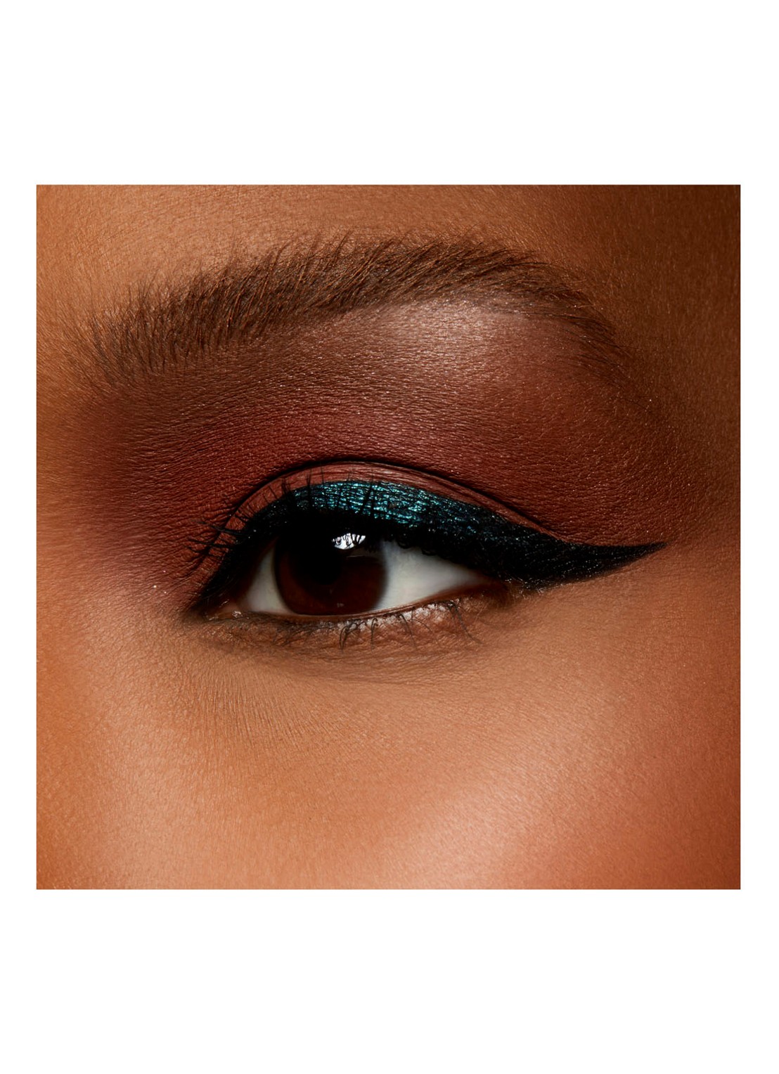 M·A·C Eye Shadow Matte Brown - detail brown script