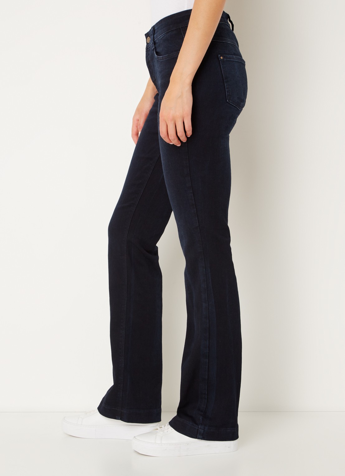 MAC Jeans Dream mid waist flared jeans met stretch - detail 3 donkerblauw