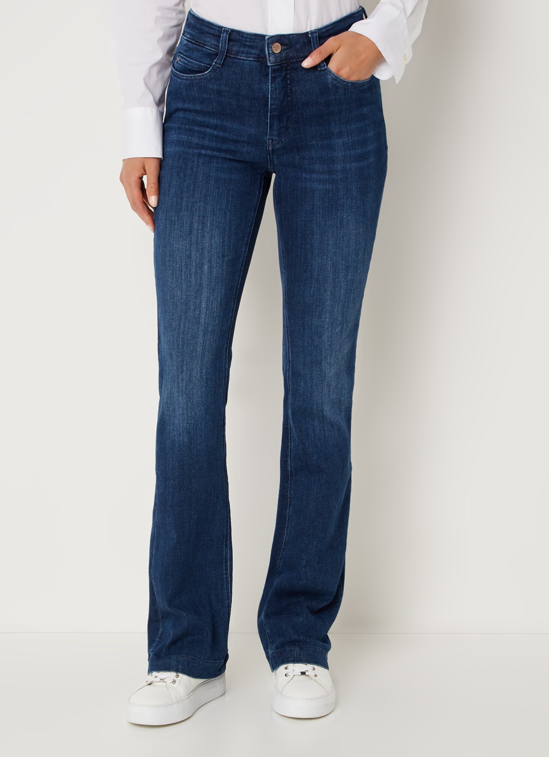 MAC Jeans Dream mid waist flared jeans met stretch - detail 3 indigo