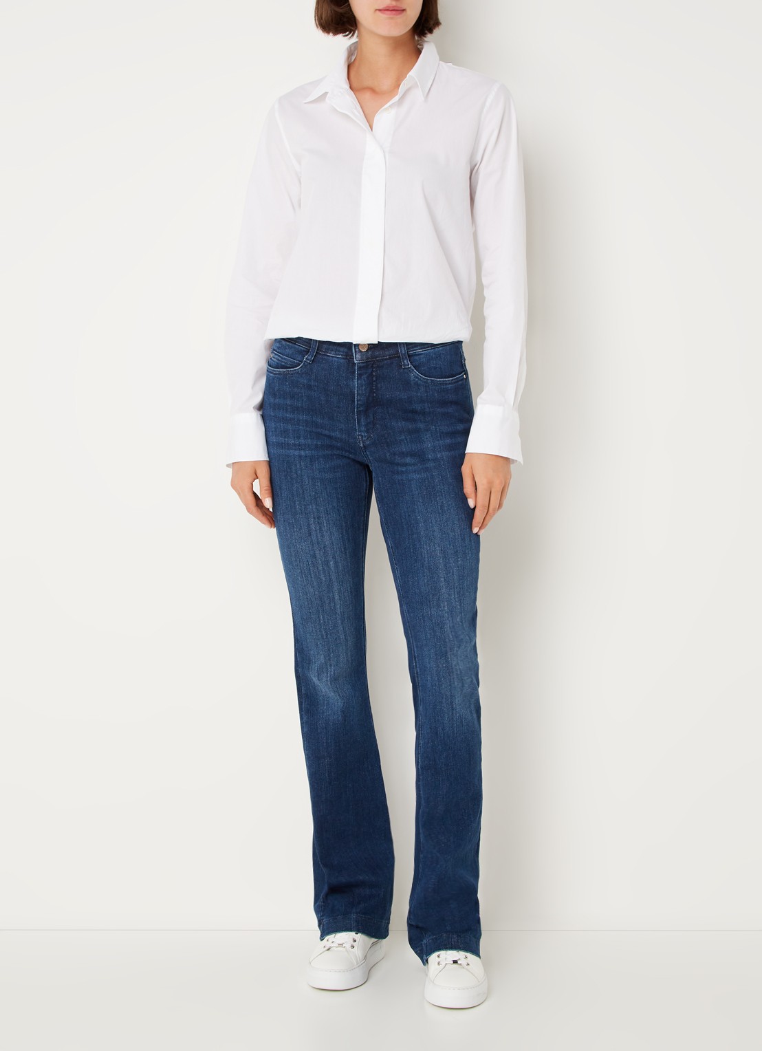 MAC Jeans Dream mid waist flared jeans met stretch - voorkant 2 indigo