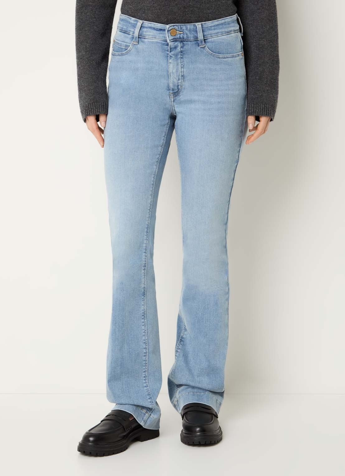 MAC Jeans Dream mid waist flared jeans met stretch - detail 4 blauwgrijs