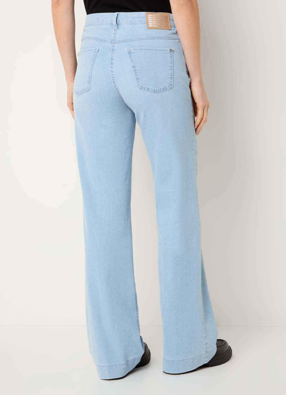 MAC Jeans Dream mid waist wide fit jeans met steekzakken - achterkant 3 lichtblauw