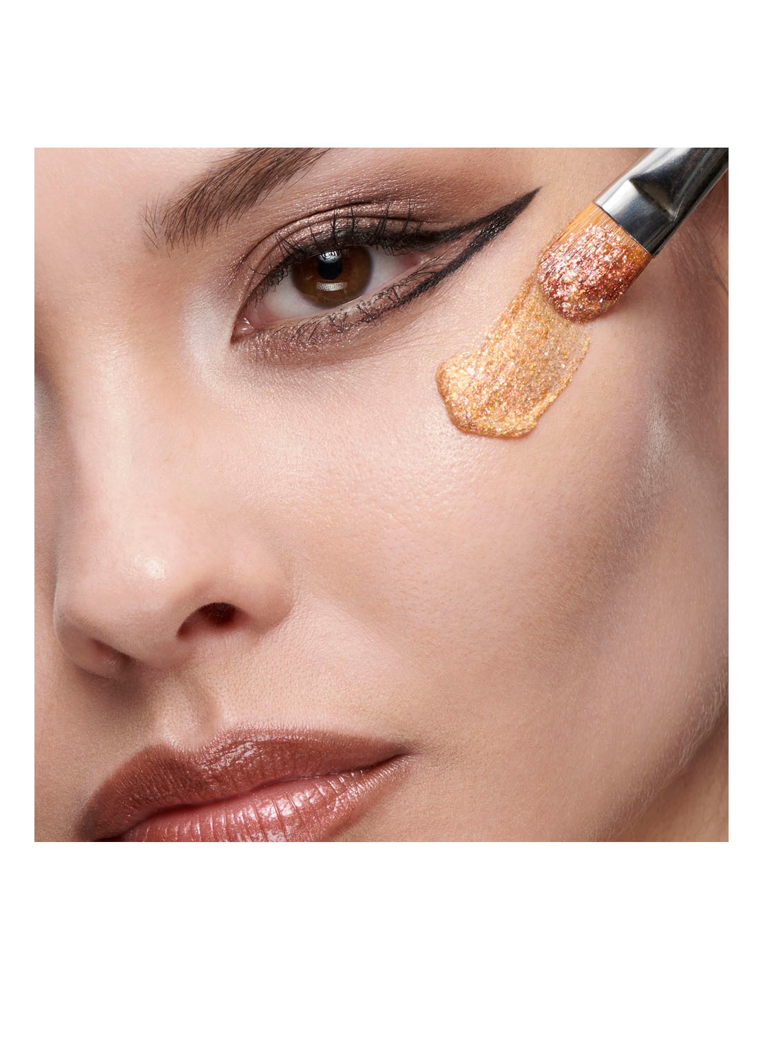 M·A·C Jelly Slime All-Over Highlighter - detail 3 gift of gold