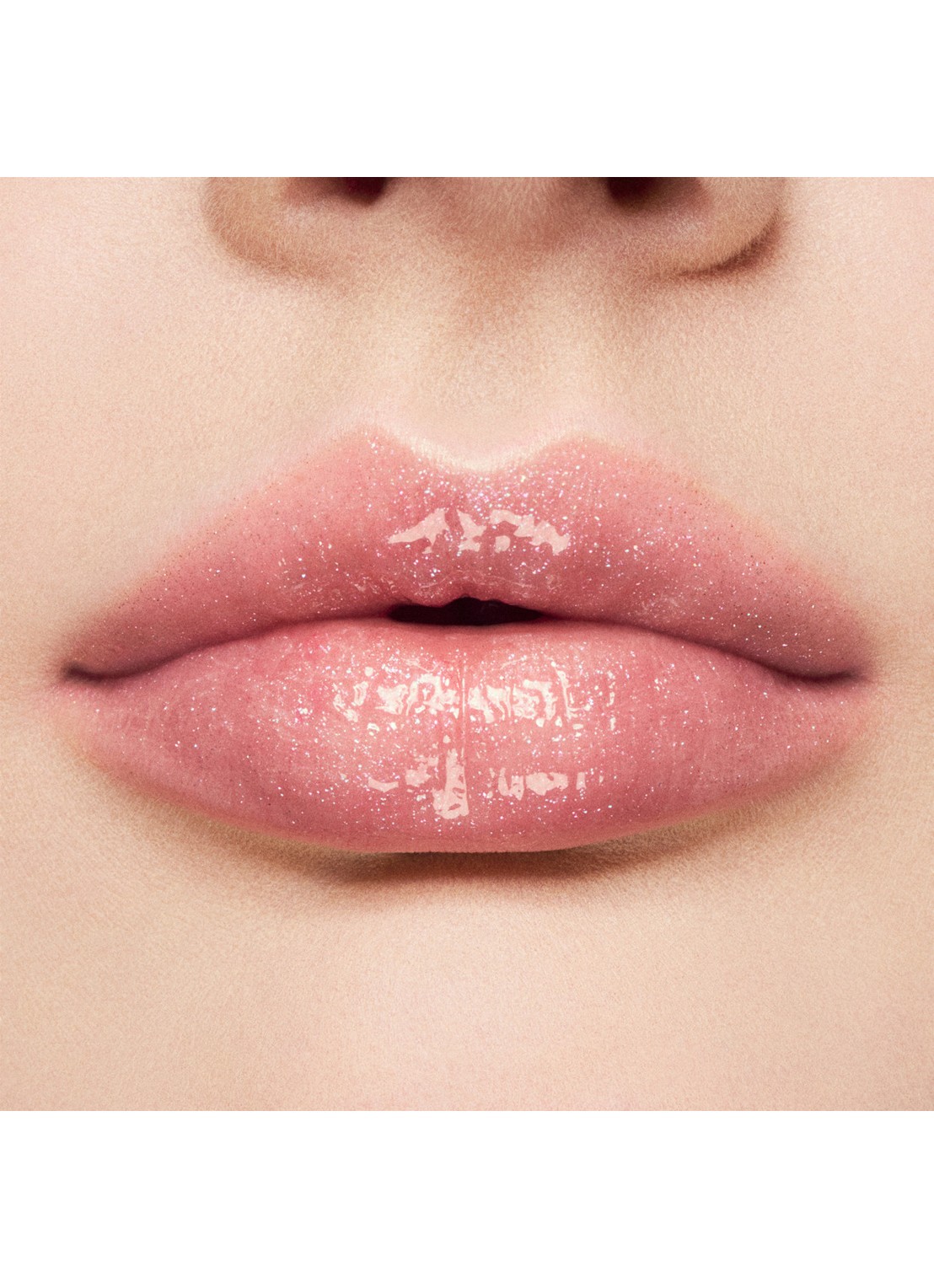 M·A·C Lipglass Air Limited Edition - lipgloss - detail 5 snowkissed