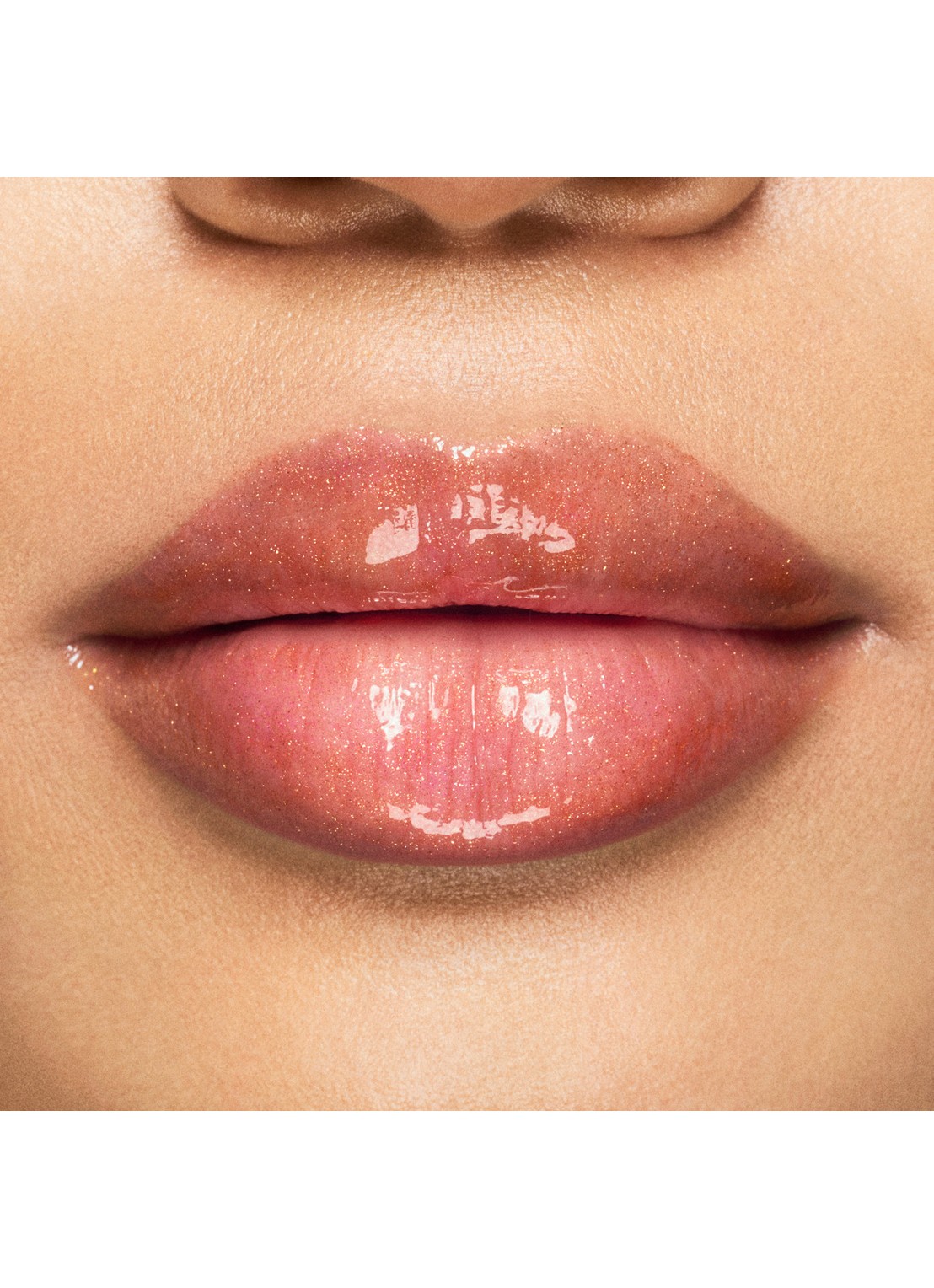 M·A·C Lipglass Air Limited Edition - lipgloss - detail 6 snowkissed