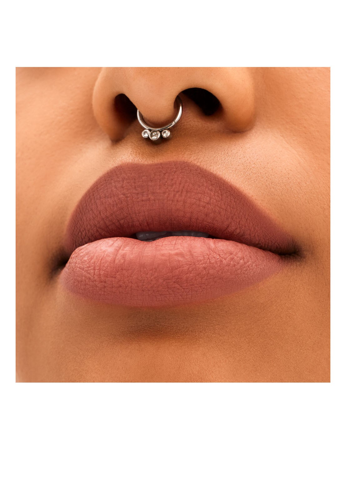 M·A·C Locked Kiss - lipstick  - detail 2 mischief